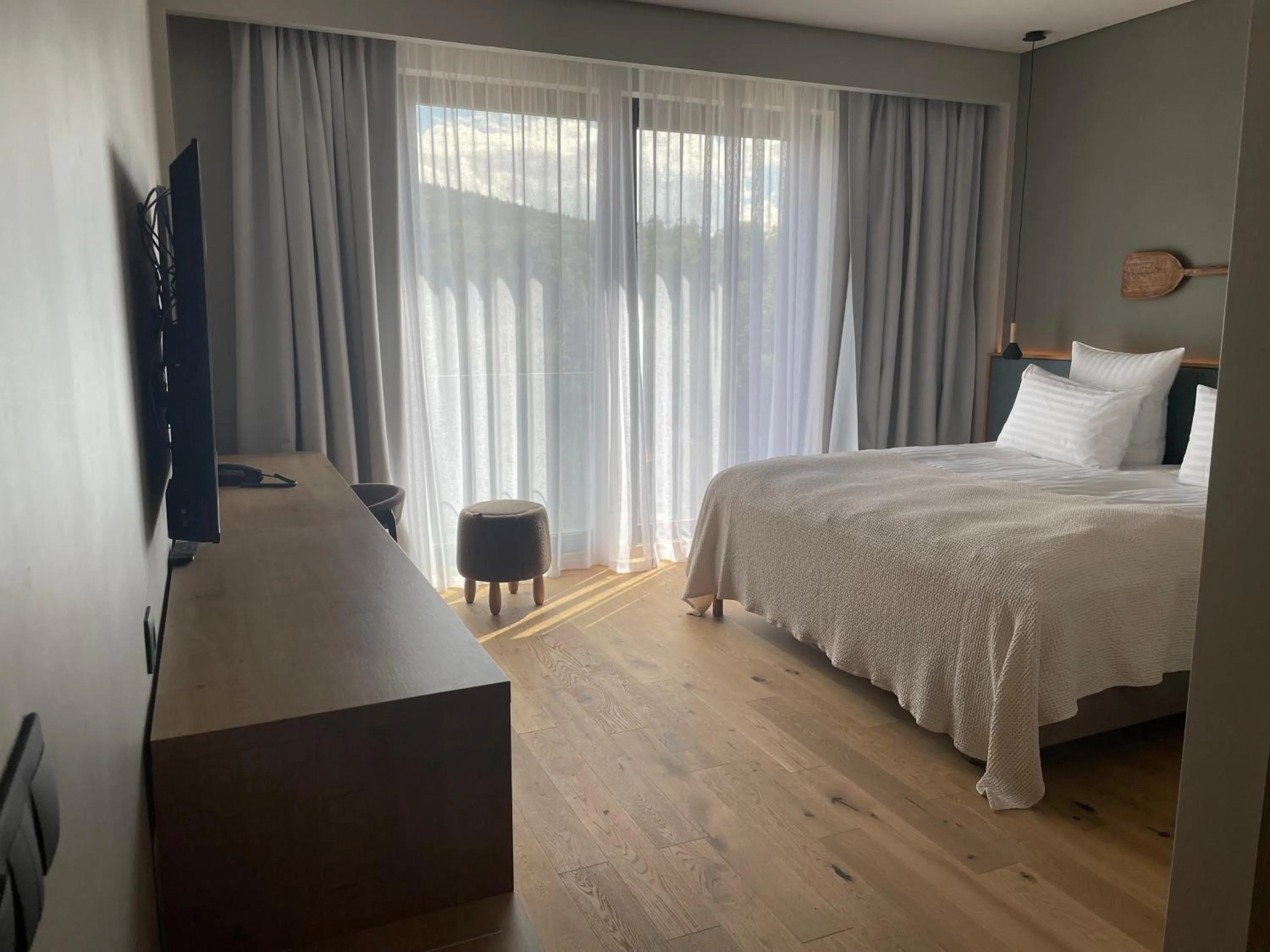 Bed in Balvanyos Resort - Peakture Hotel & Grand Hotel Balvanyos