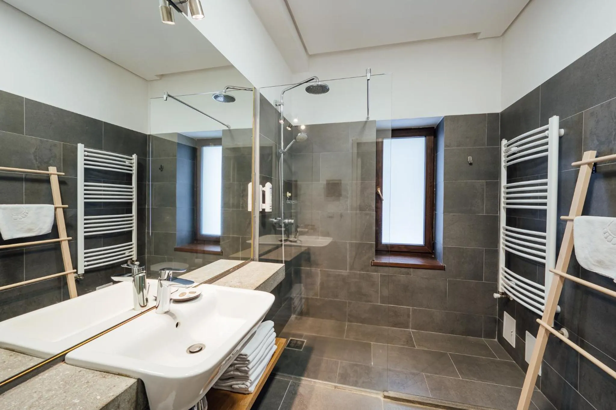 Bathroom in Balvanyos Resort - Peakture Hotel & Grand Hotel Balvanyos