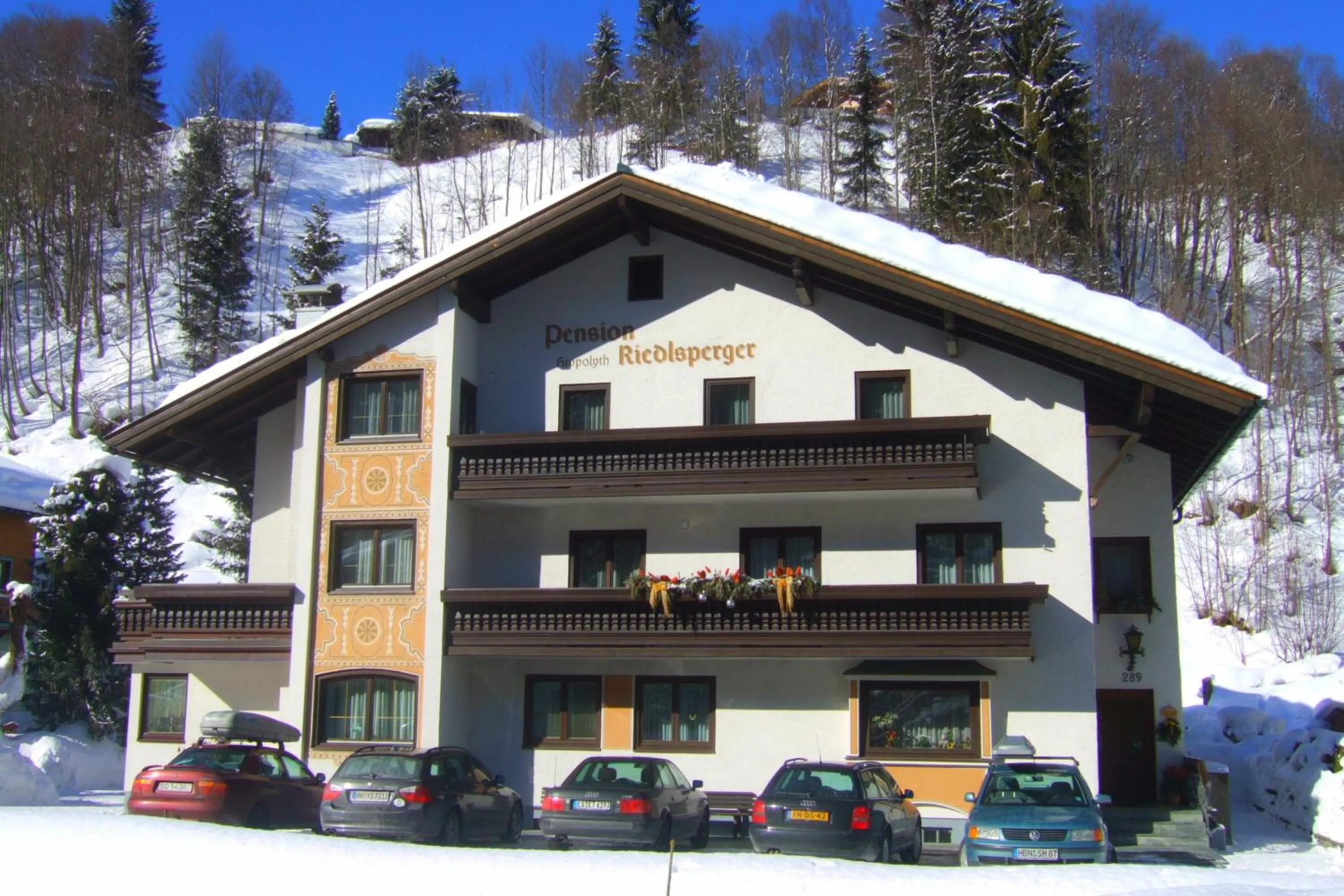 Facade/entrance in Pension Riedlsperger