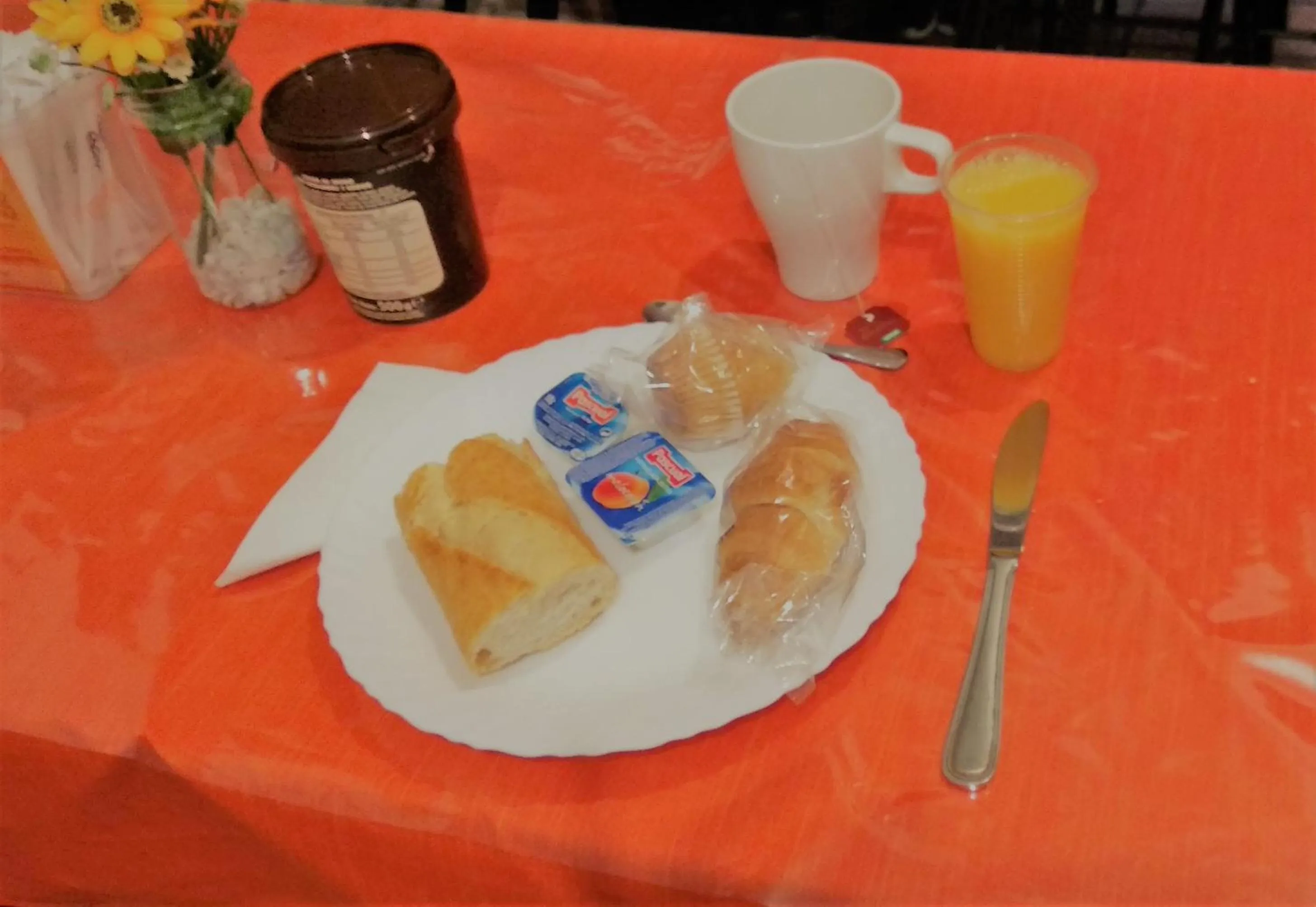 Breakfast in Hostel New York