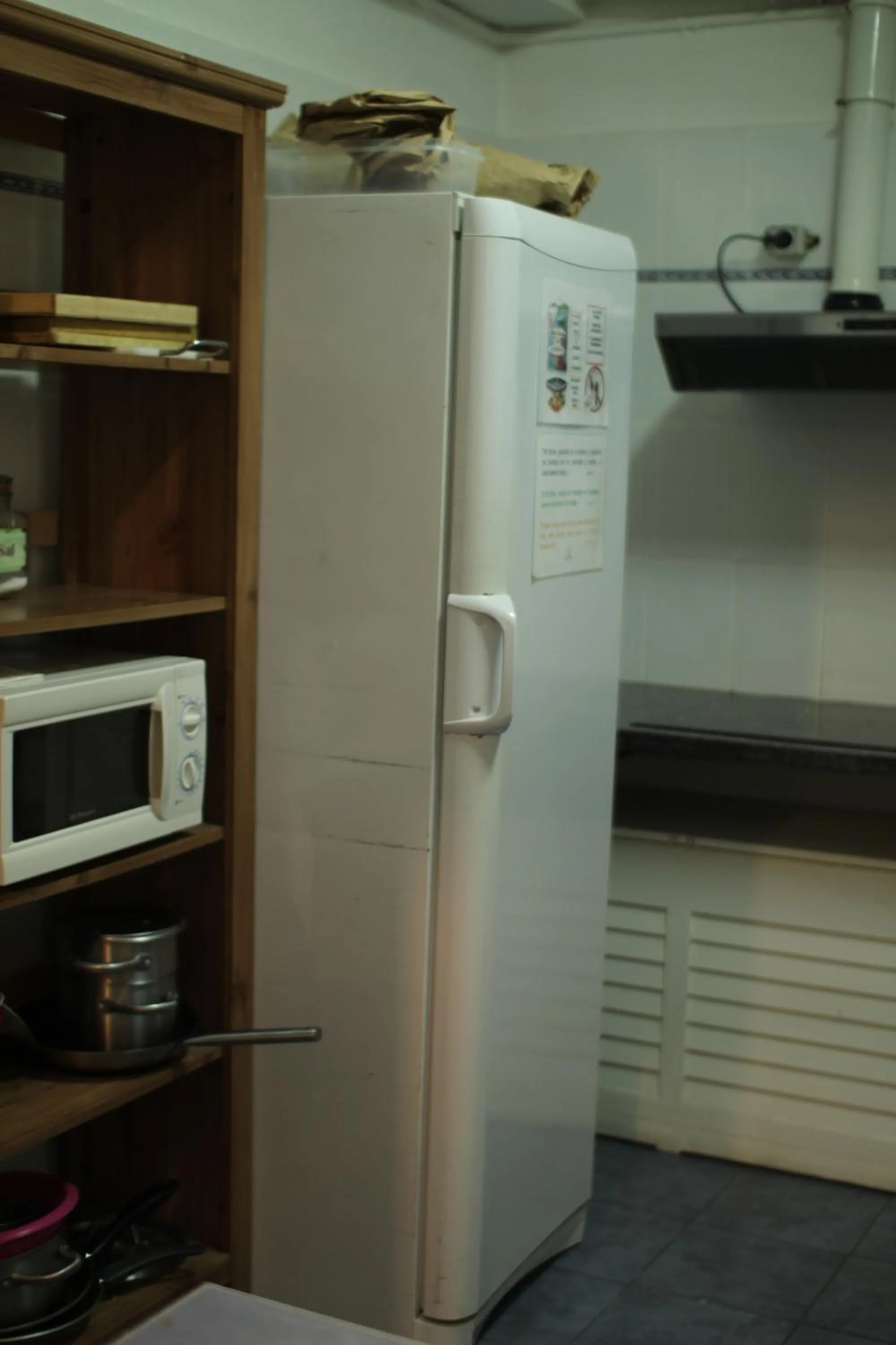 Kitchen or kitchenette in Hostel New York