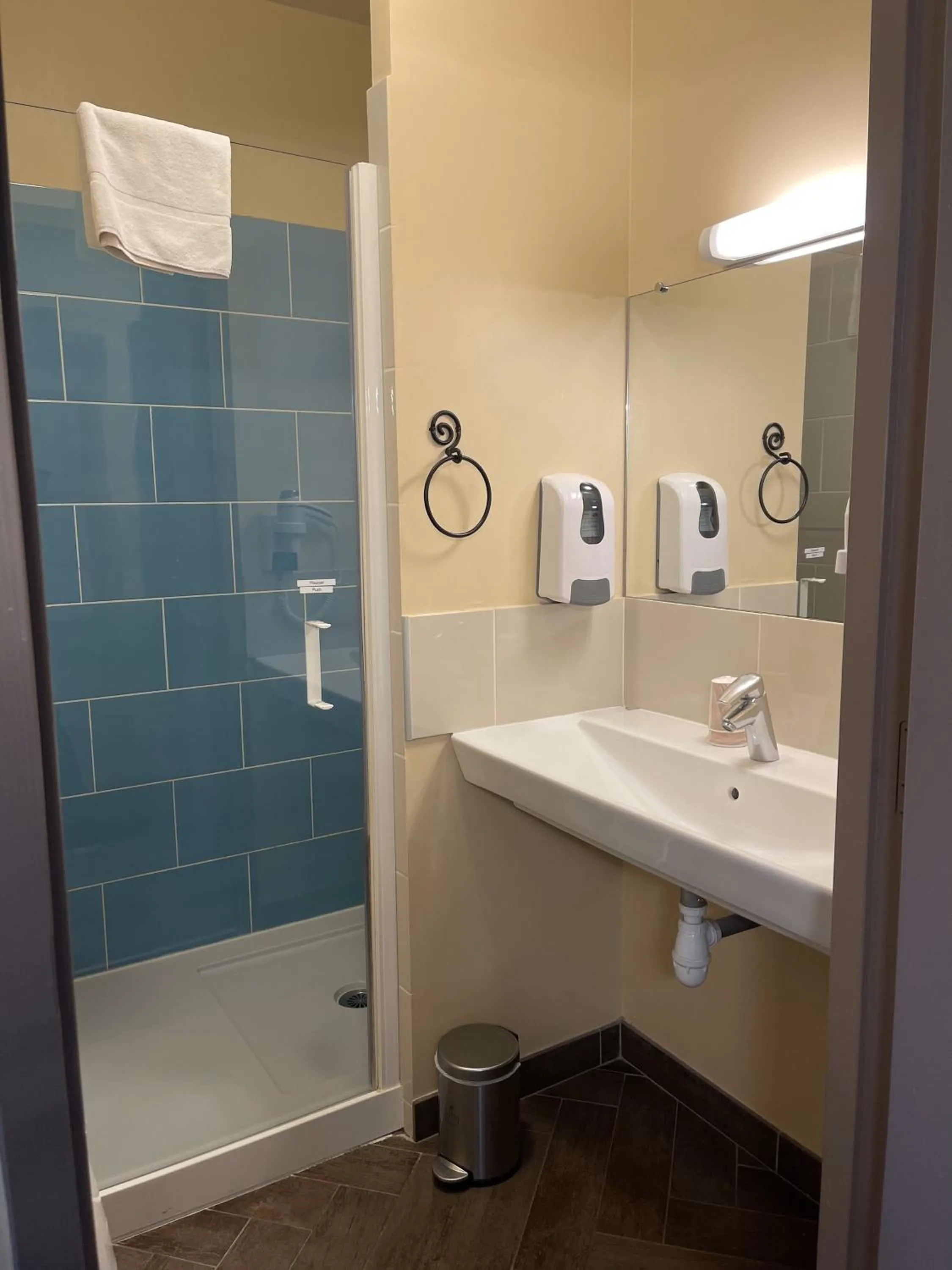 Bathroom in La Saleine