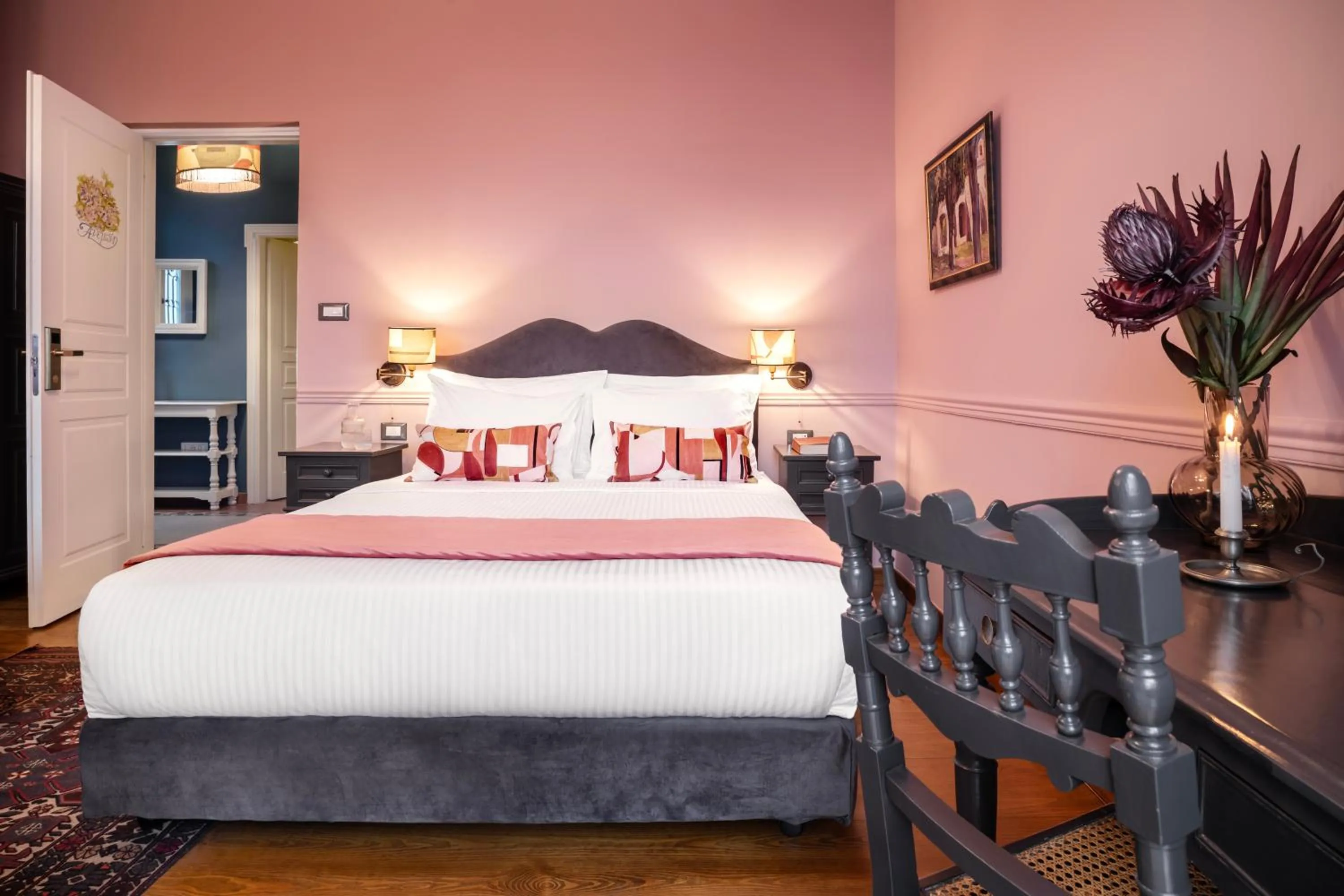 Bed in Archontiko Parnassus Dadi