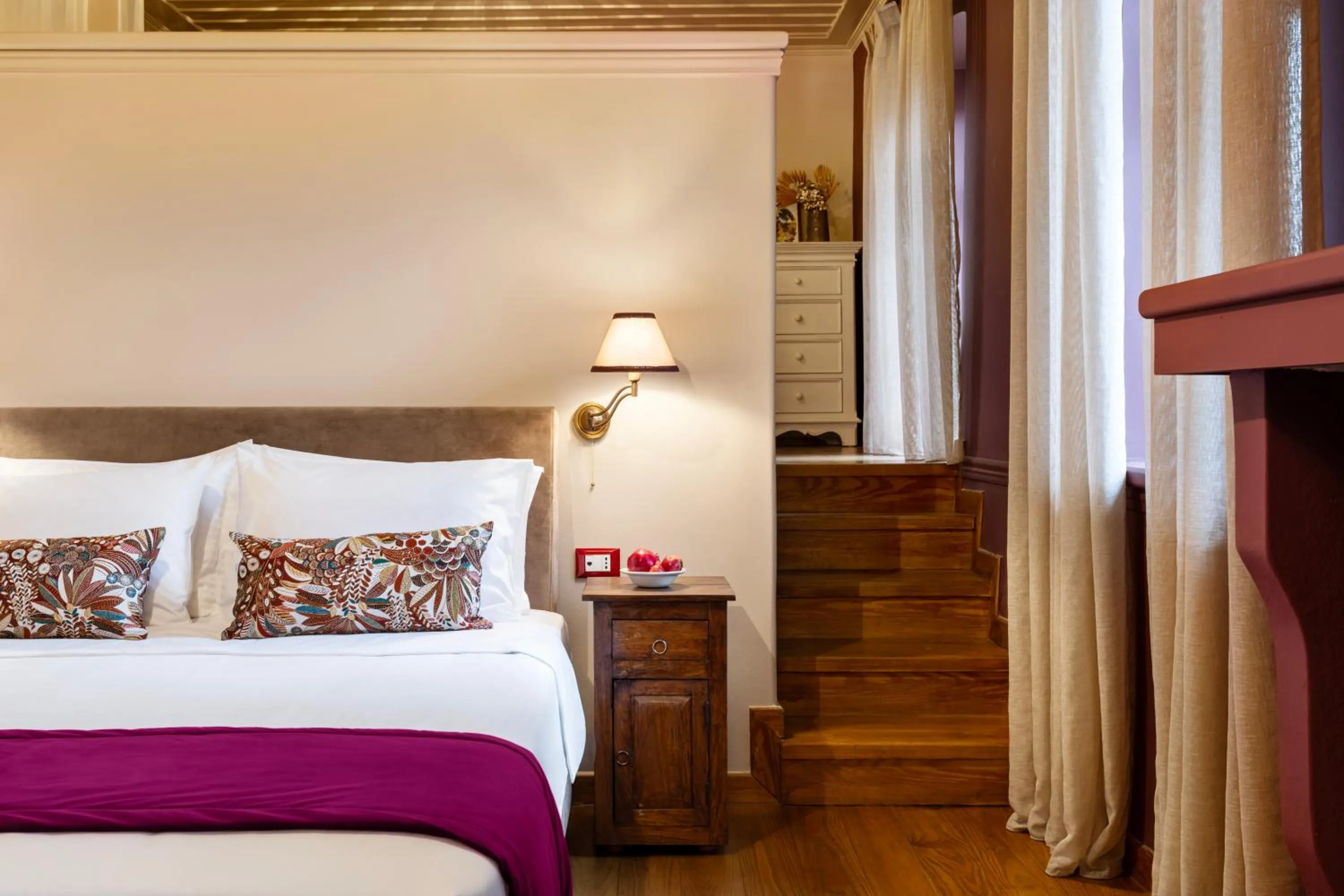 Bed in Archontiko Parnassus Dadi