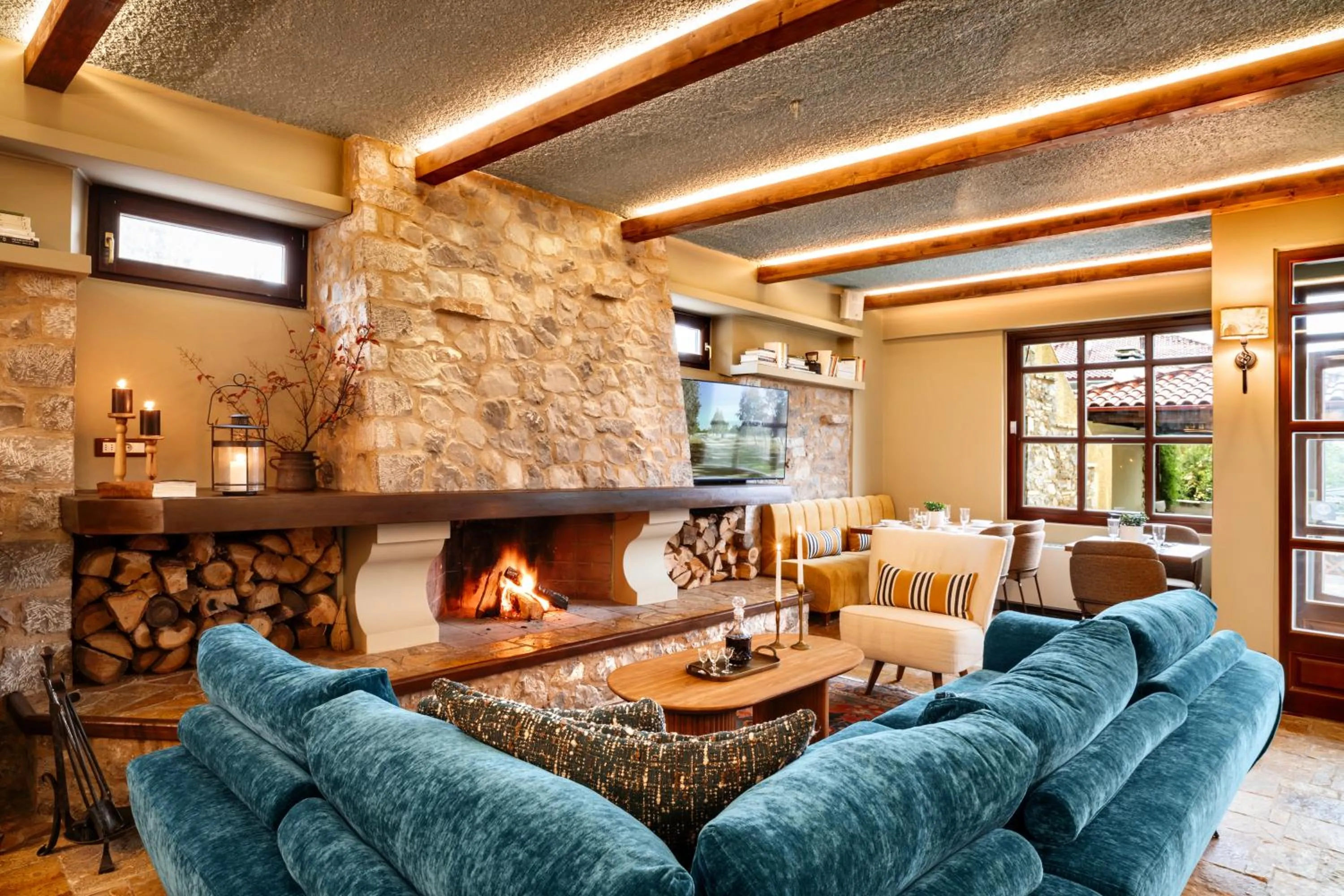 Living room in Archontiko Parnassus Dadi