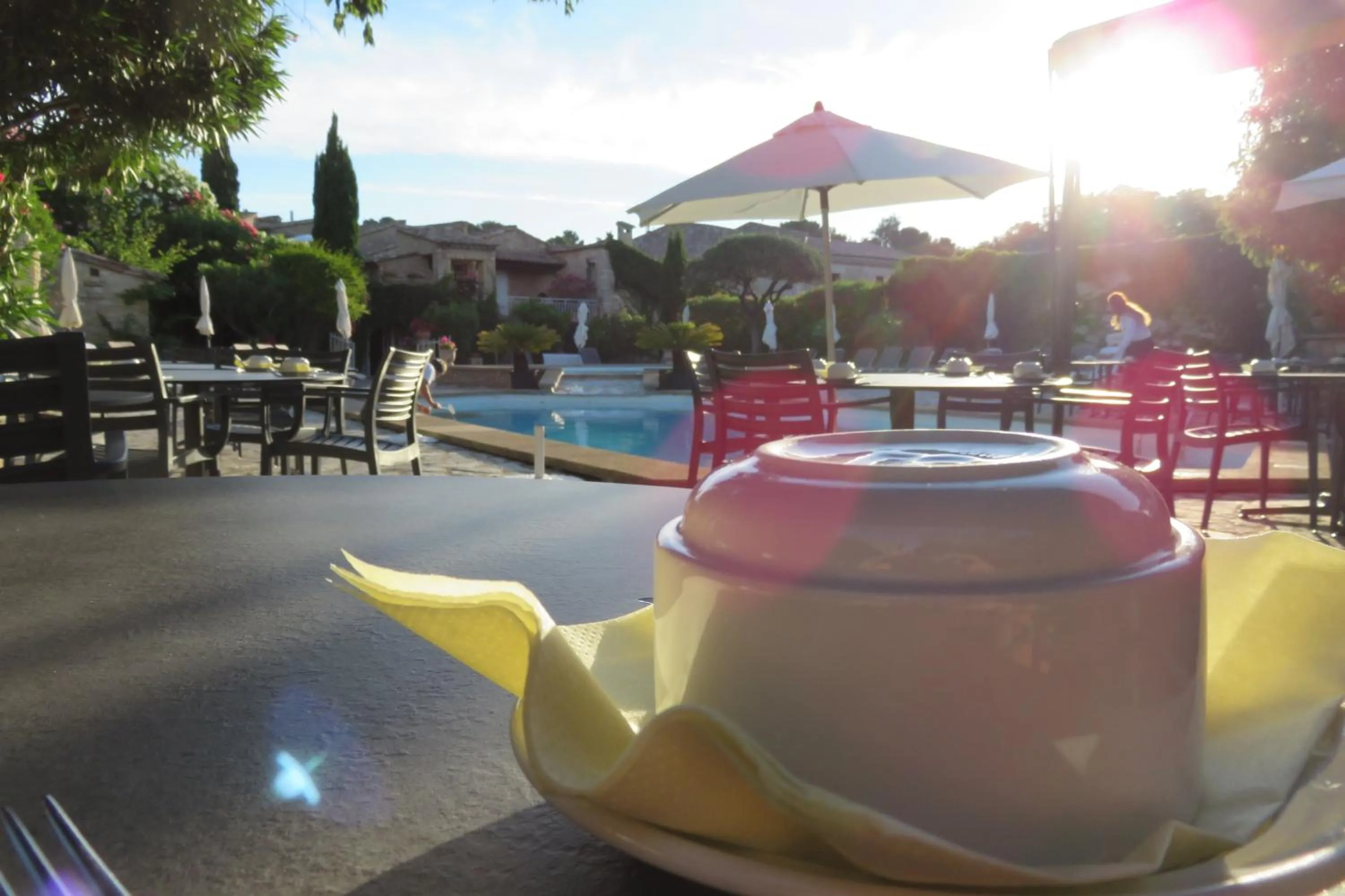 Patio in L'Enclos des Lauriers Roses