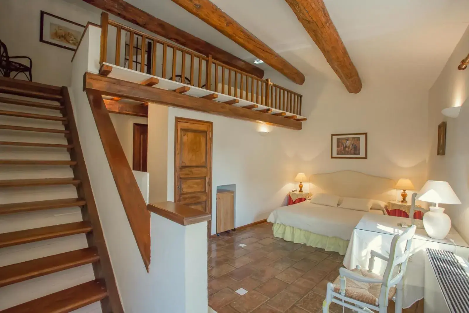 Duplex Quadruple Room in L'Enclos des Lauriers Roses Duplex Quadruple Room in L'Enclos des Lauriers Roses