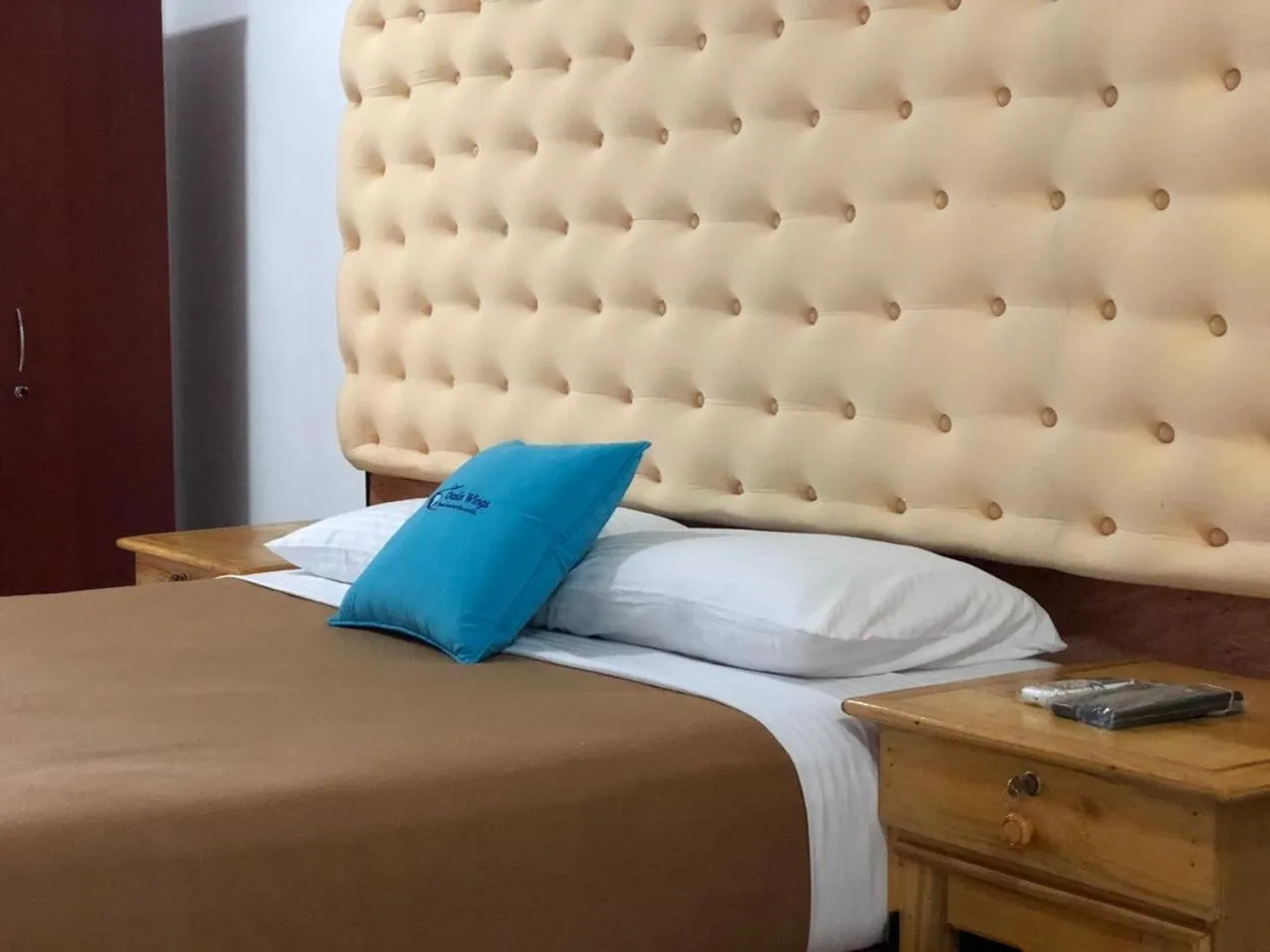 Bedroom, Bed in Oasis Wings Hotel