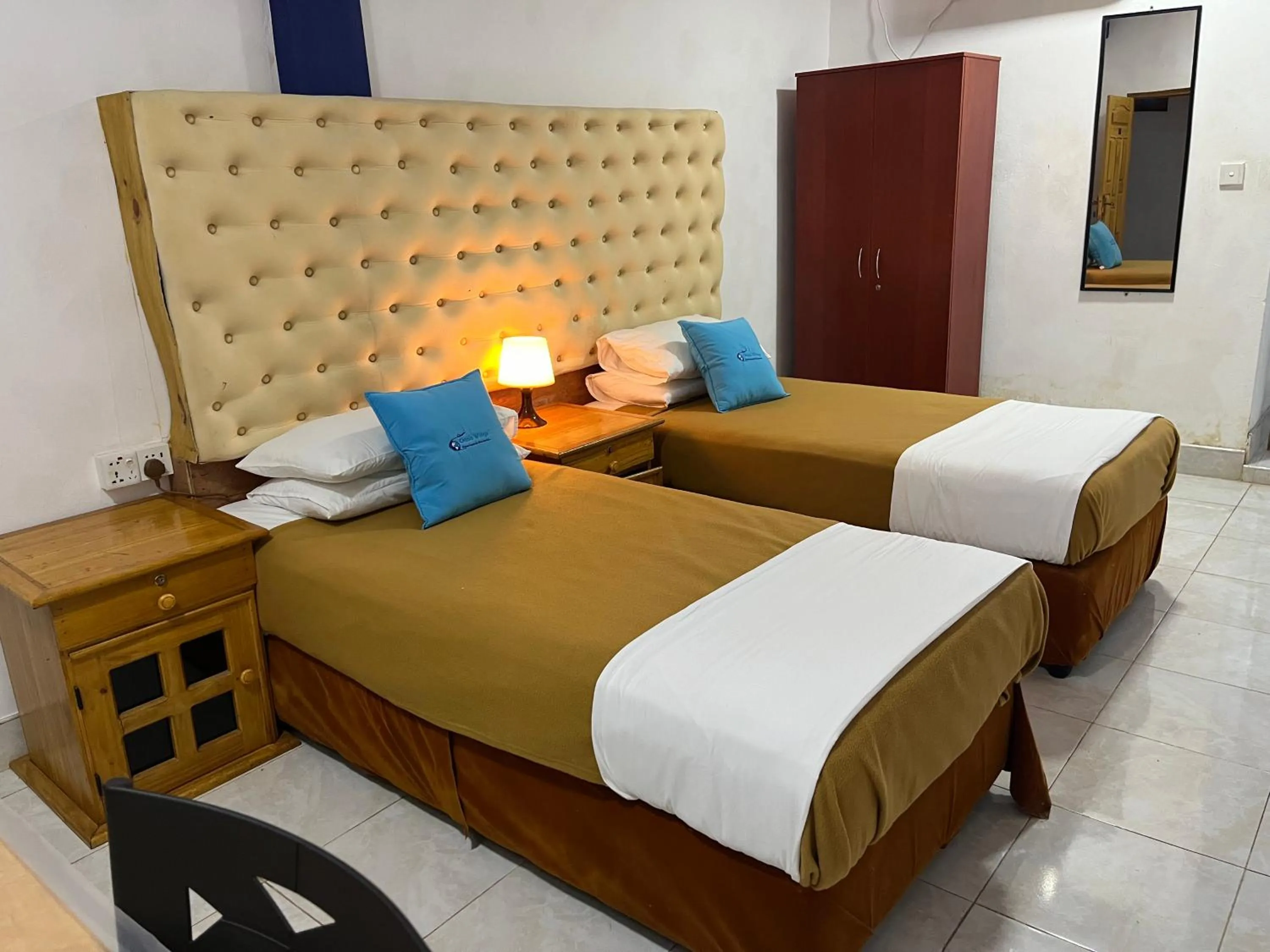 Bedroom, Bed in Oasis Wings Hotel