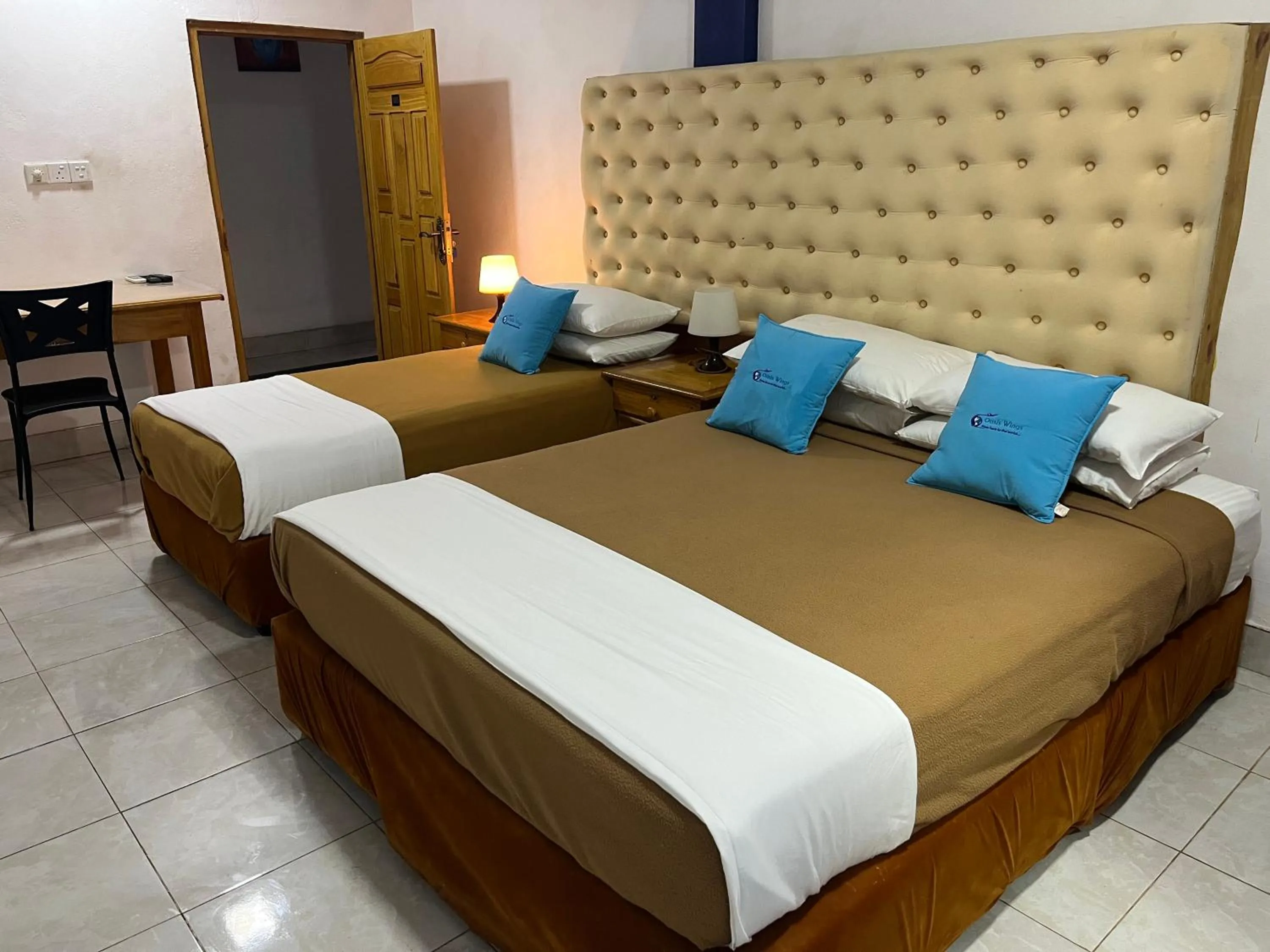Bedroom, Bed in Oasis Wings Hotel