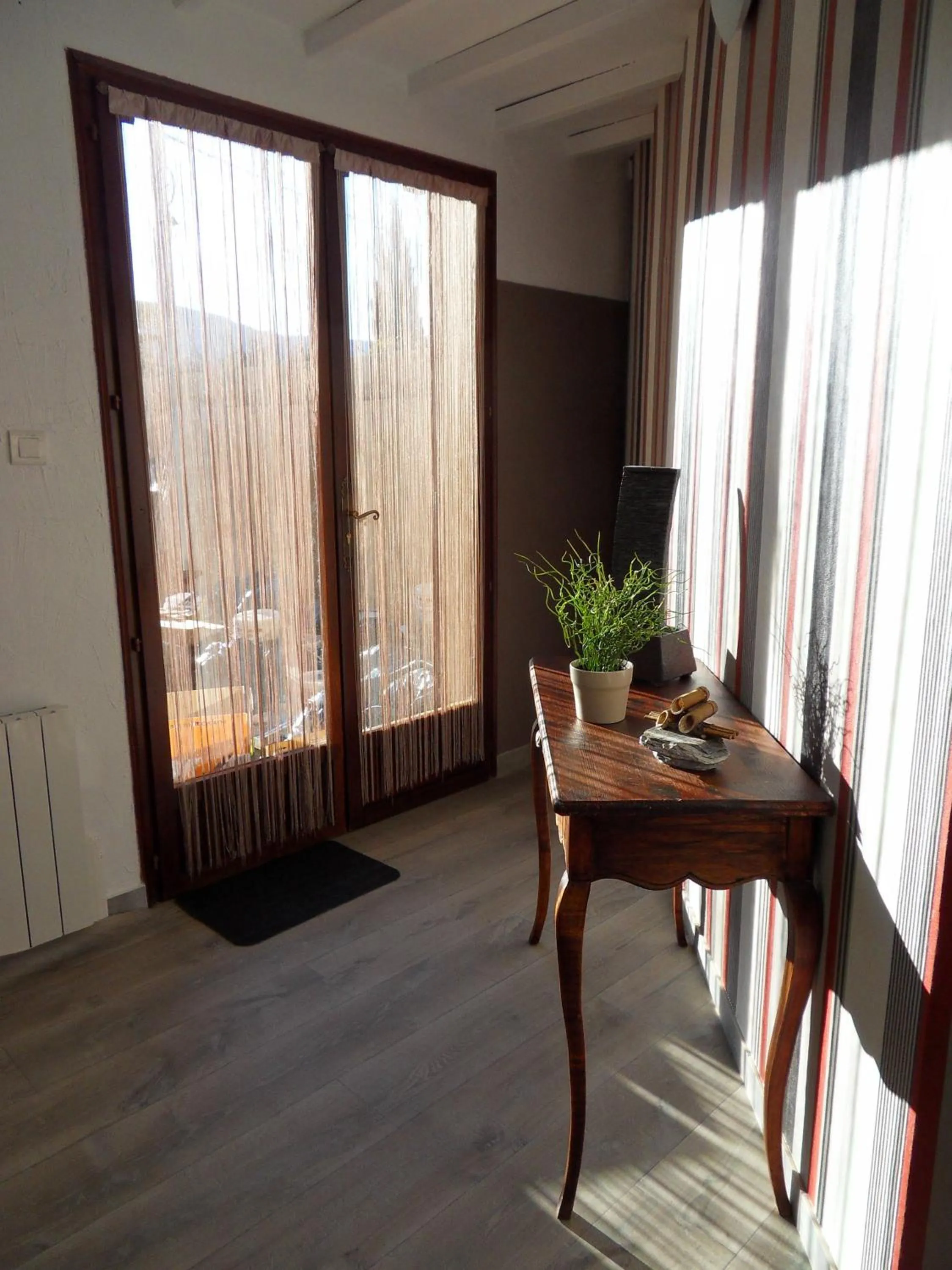 Seating area in Le Jardin d'Ivana