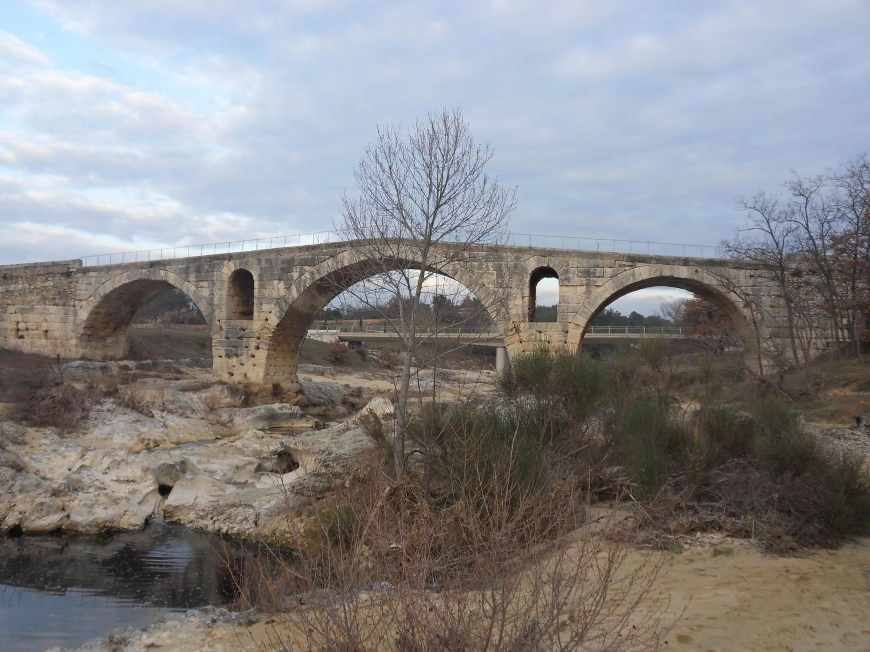 Area and facilities in Le Jardin d'Ivana