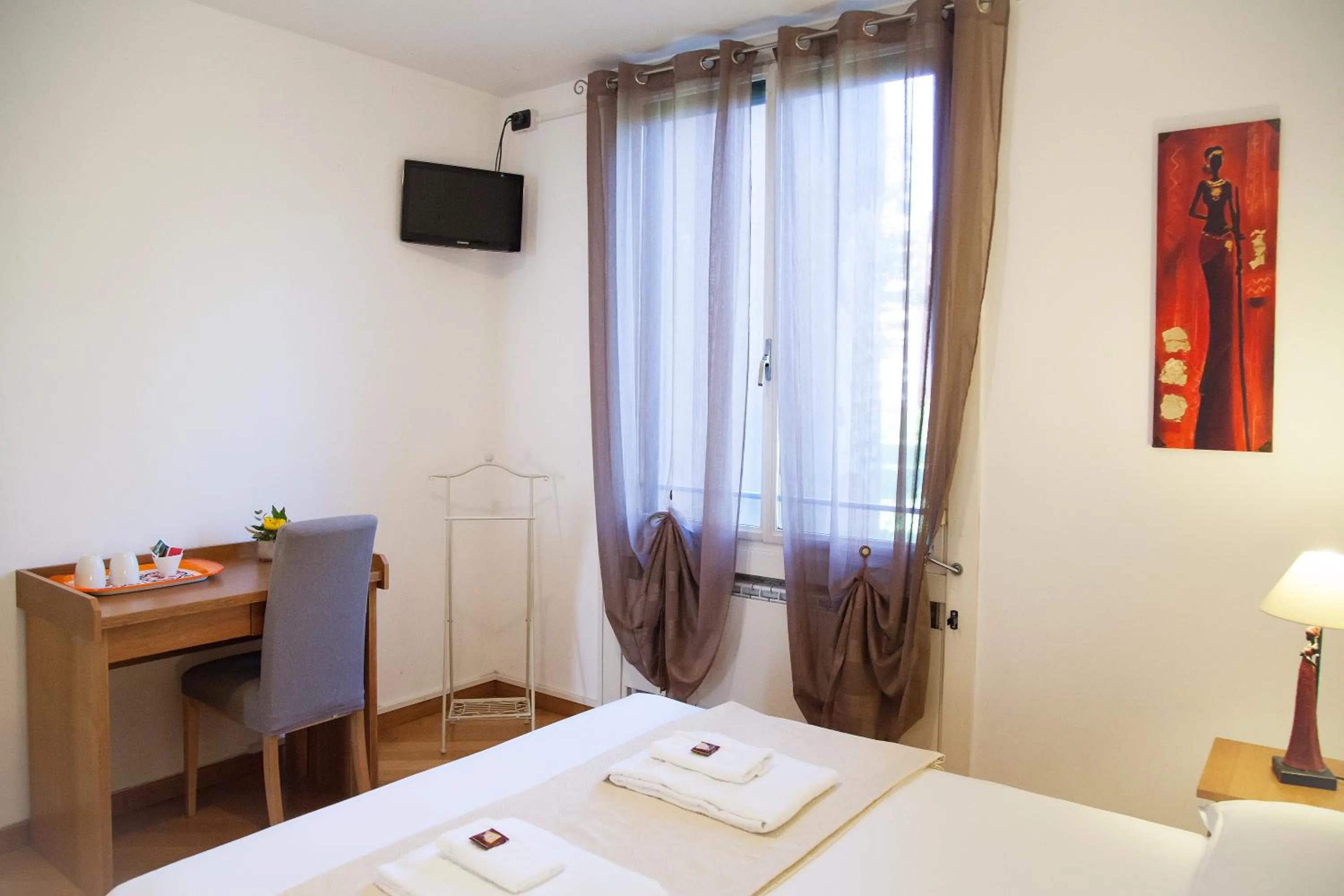 TV and multimedia, Bed in B&B Botton D'Oro Basiglio