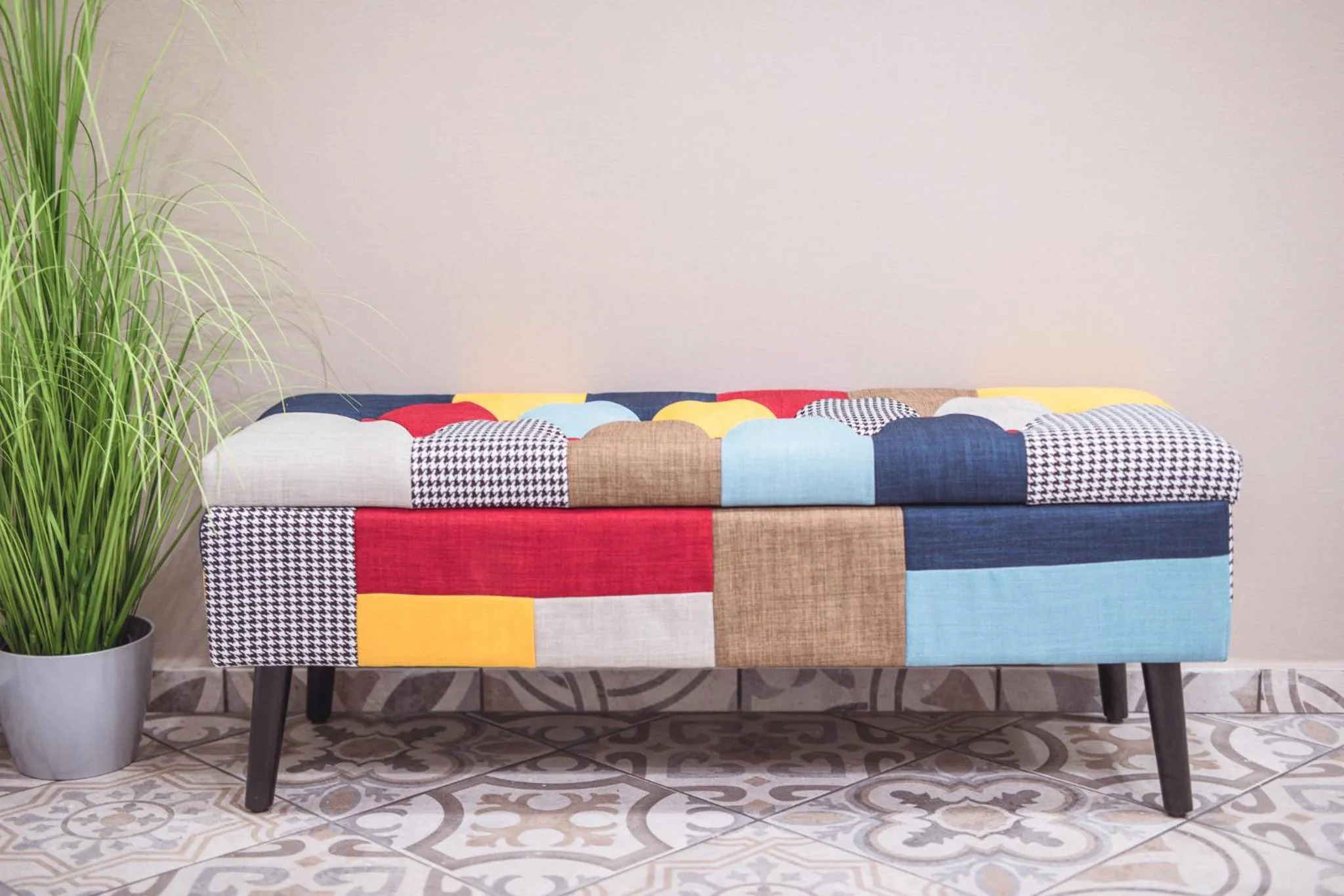 Seating area, Bed in Budapest Passage 1