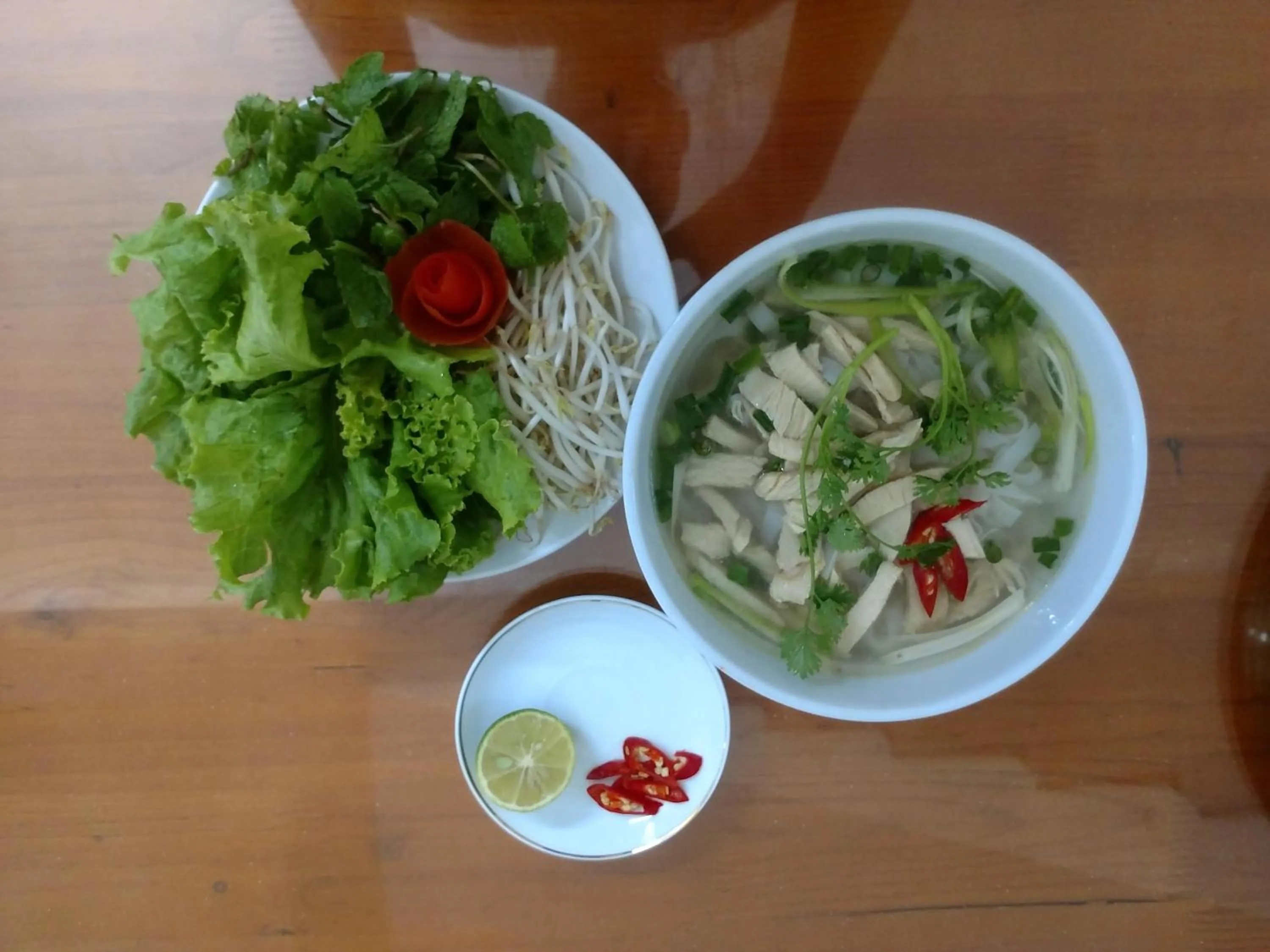 Food and drinks in Tuyet's Homestay