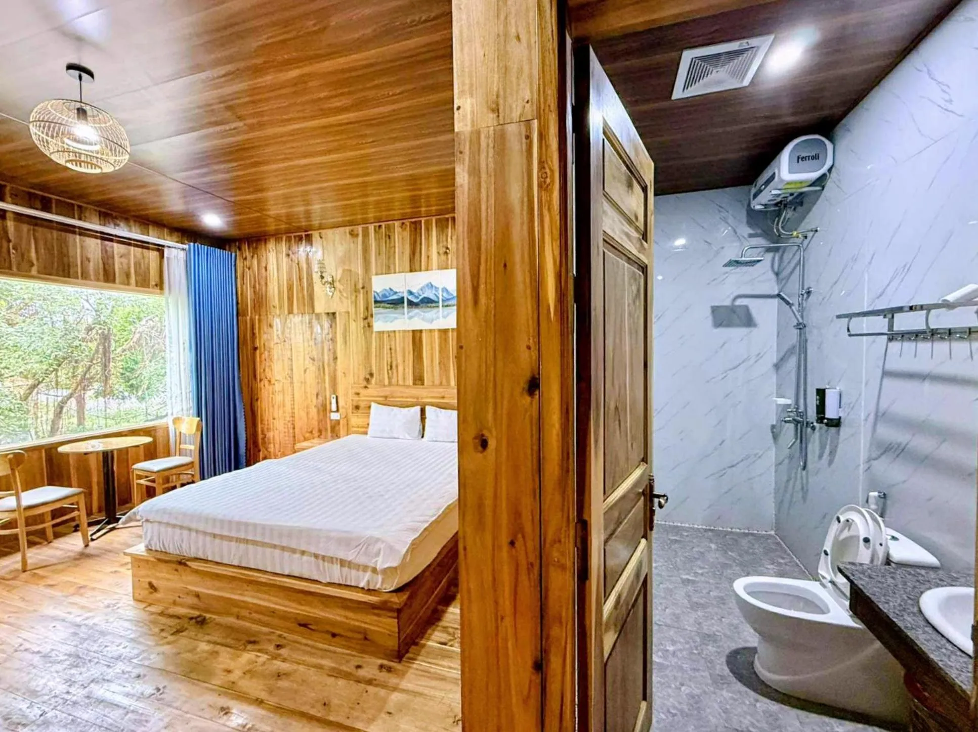 Bed in Tuyet's Homestay