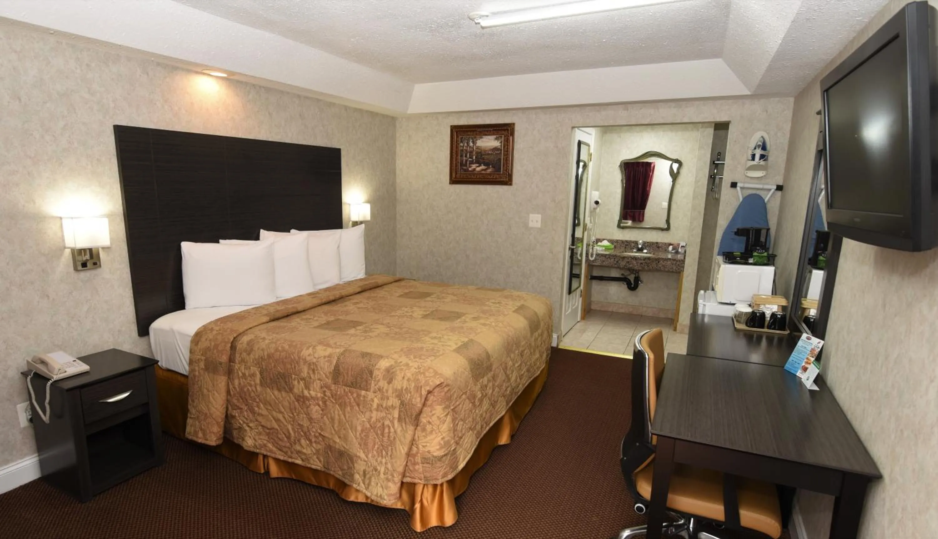 Photo of the whole room, Bed in Country View Inn & Suites Atlantic City