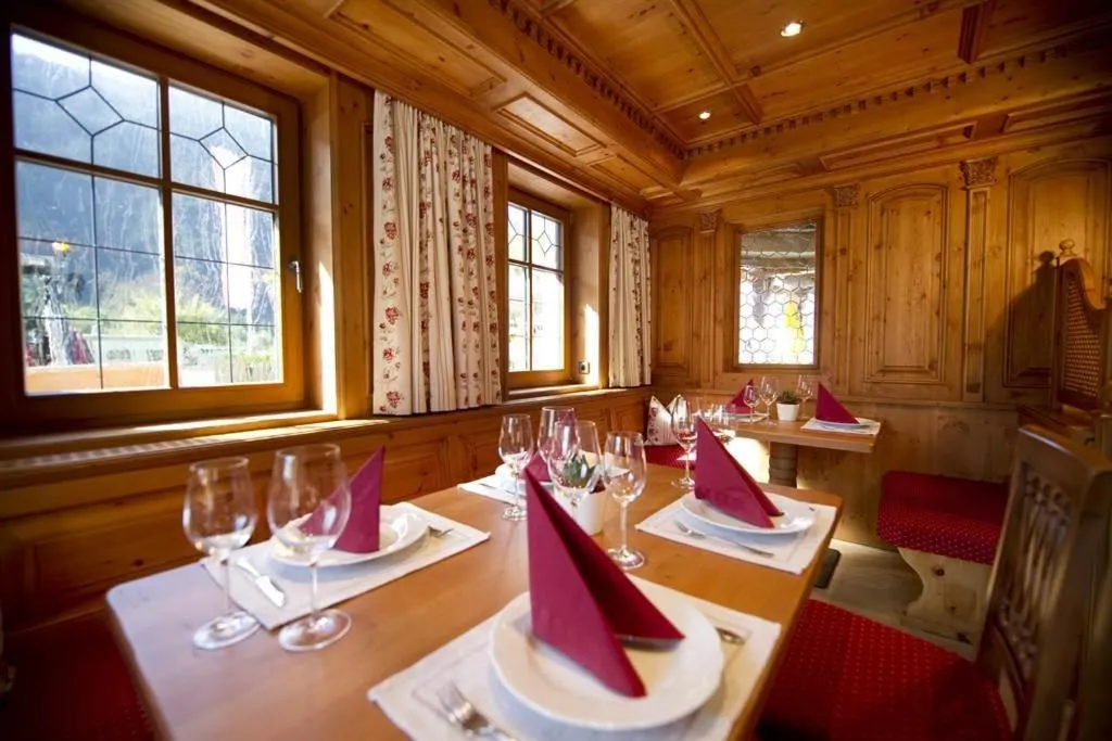 Restaurant/places to eat in Gasthaus Muntafuner Stöbli