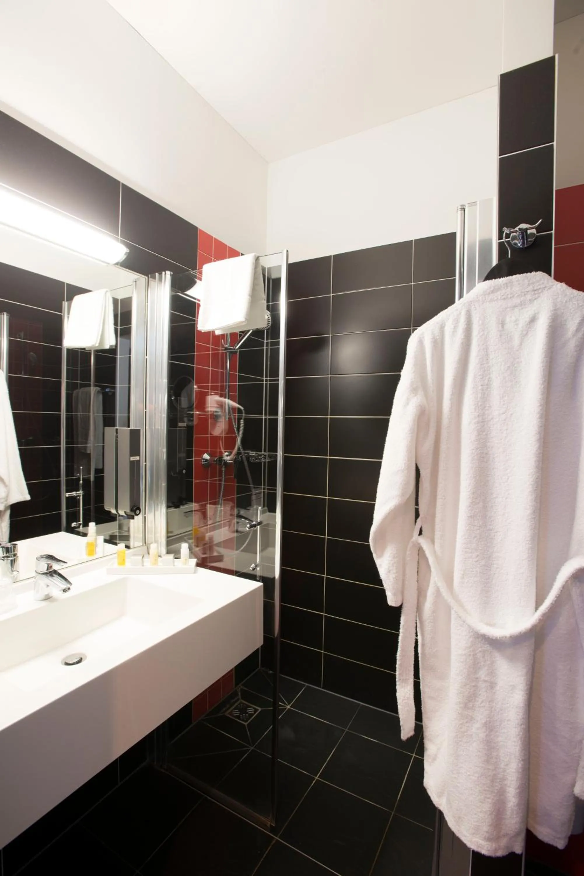 Bathroom in Best Western Plus Amedia Wien