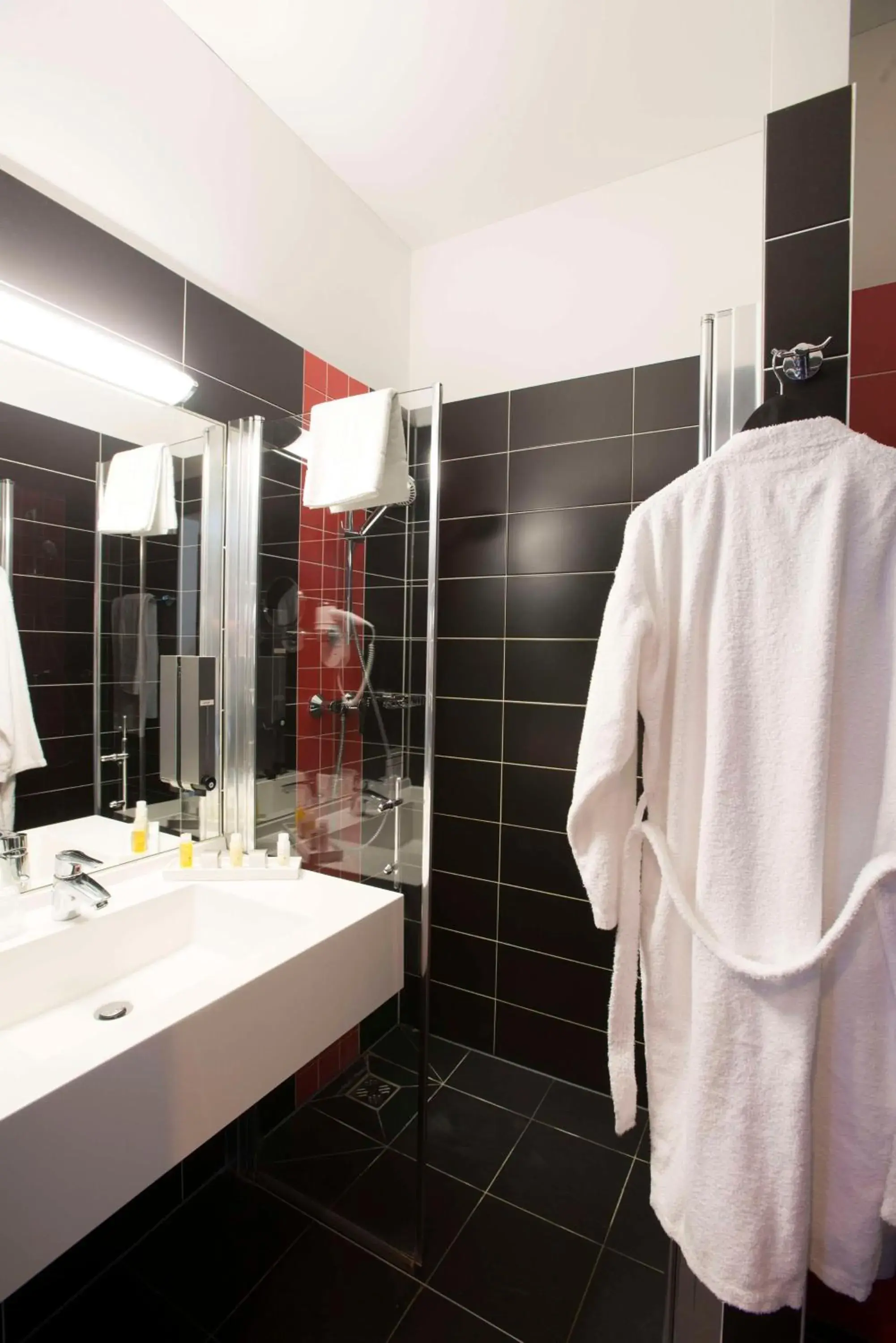 Bedroom in Best Western Plus Amedia Wien Bedroom in Best Western Plus Amedia Wien