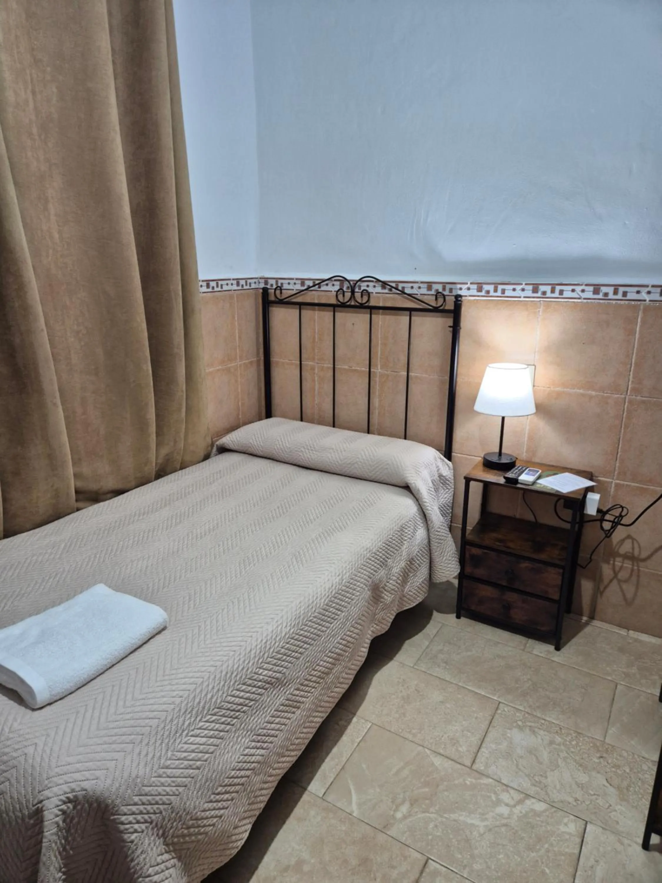 Bedroom, Bed in Pensión Javier