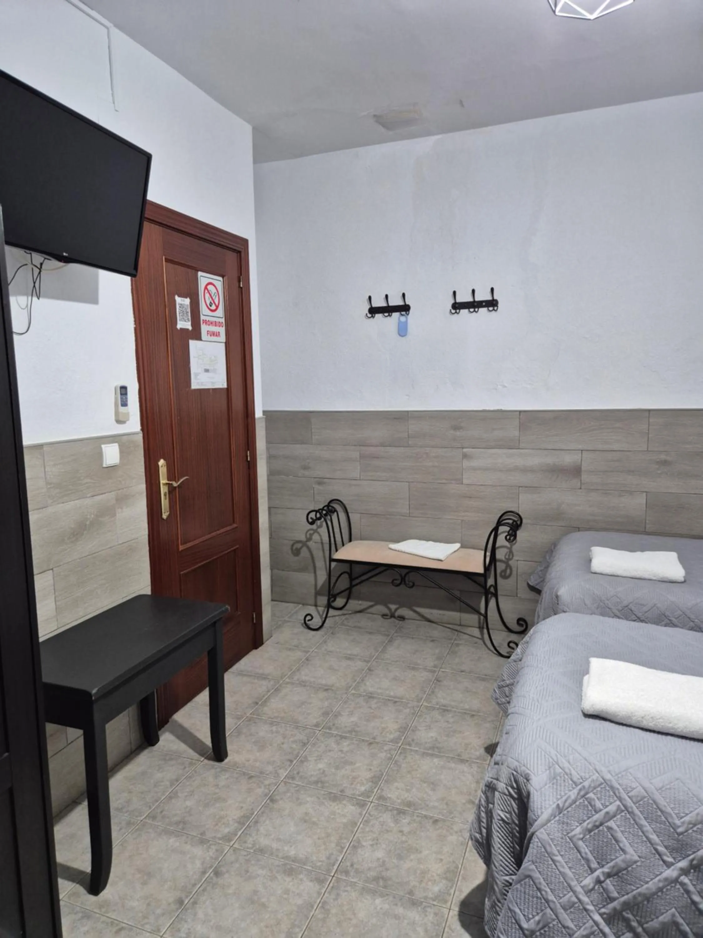 Bedroom, Bed in Pensión Javier