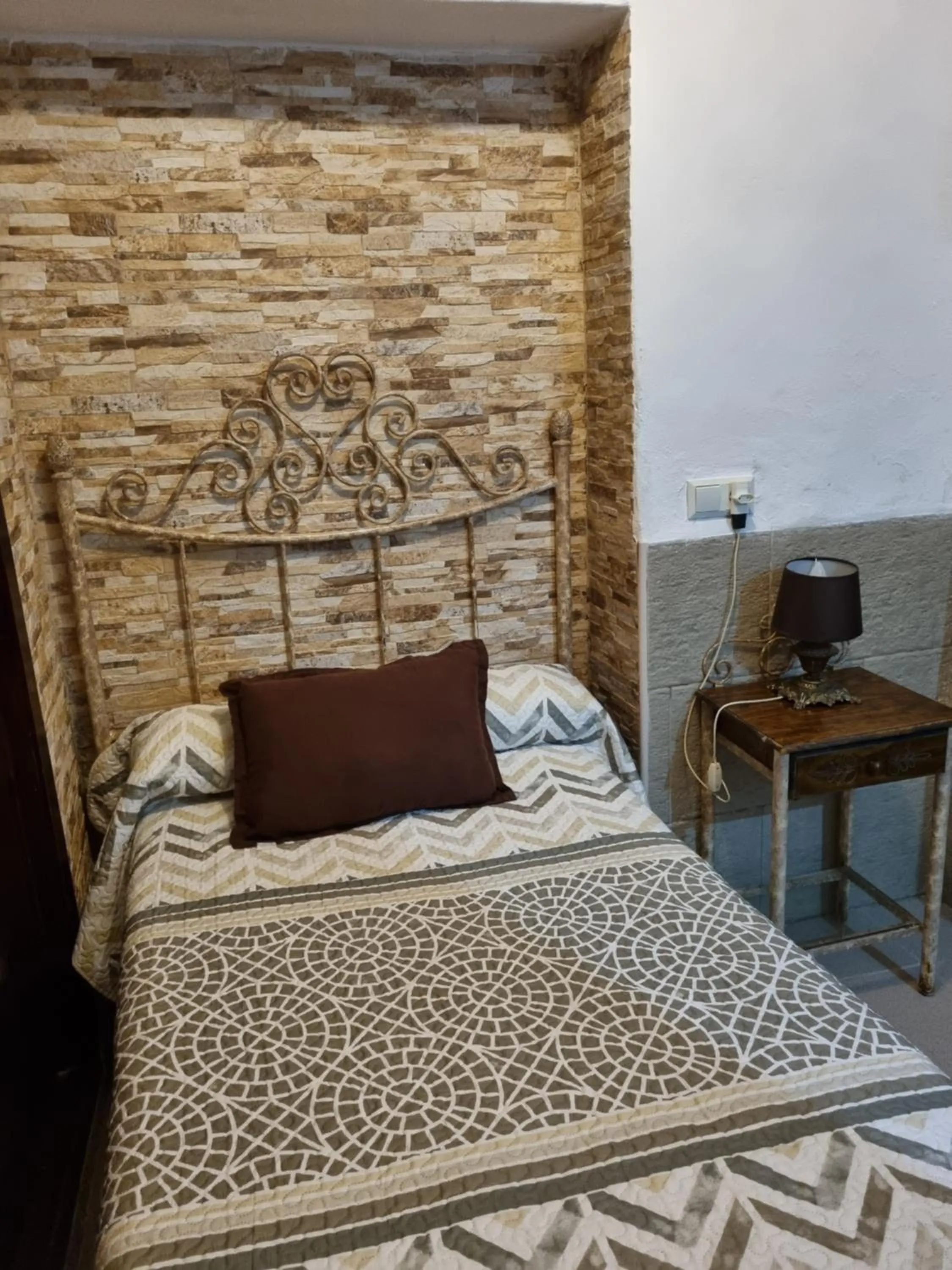 Bedroom, Bed in Pensión Javier