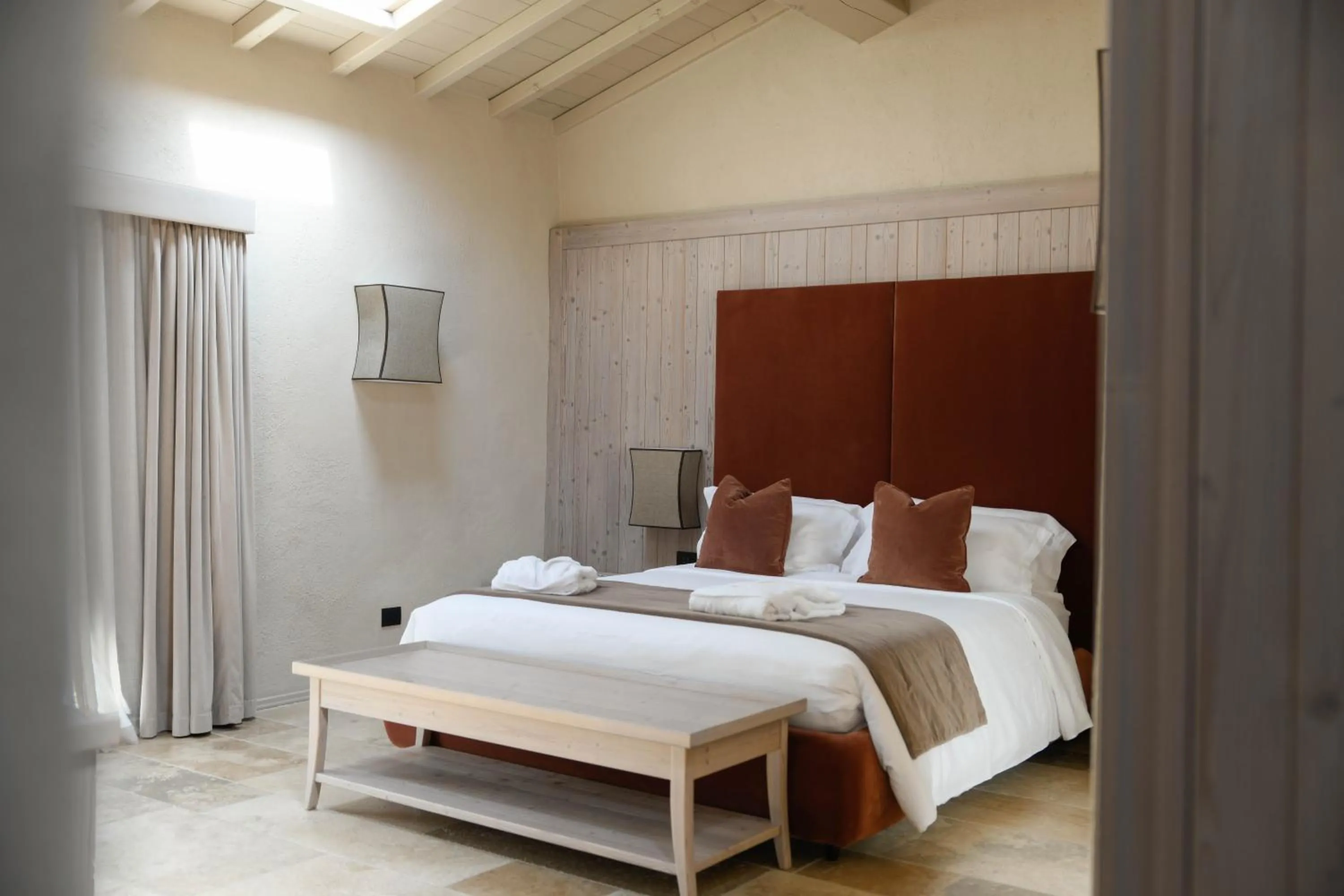 Bedroom, Bed in Ca' del Moro Wine Retreat