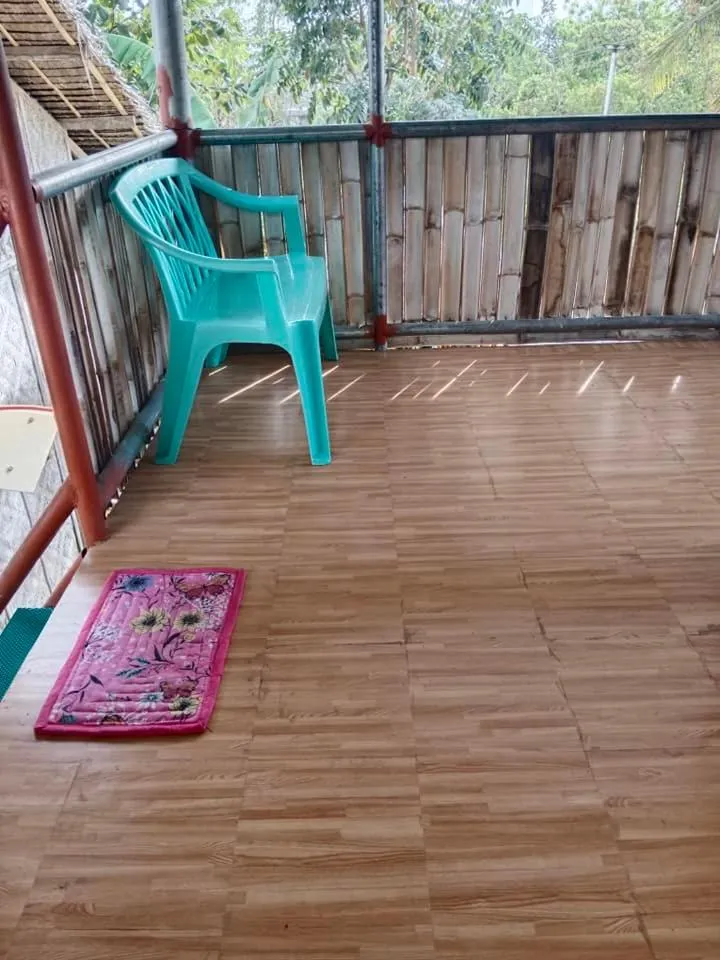 Balcony/Terrace in Titanic's Nipa Hut
