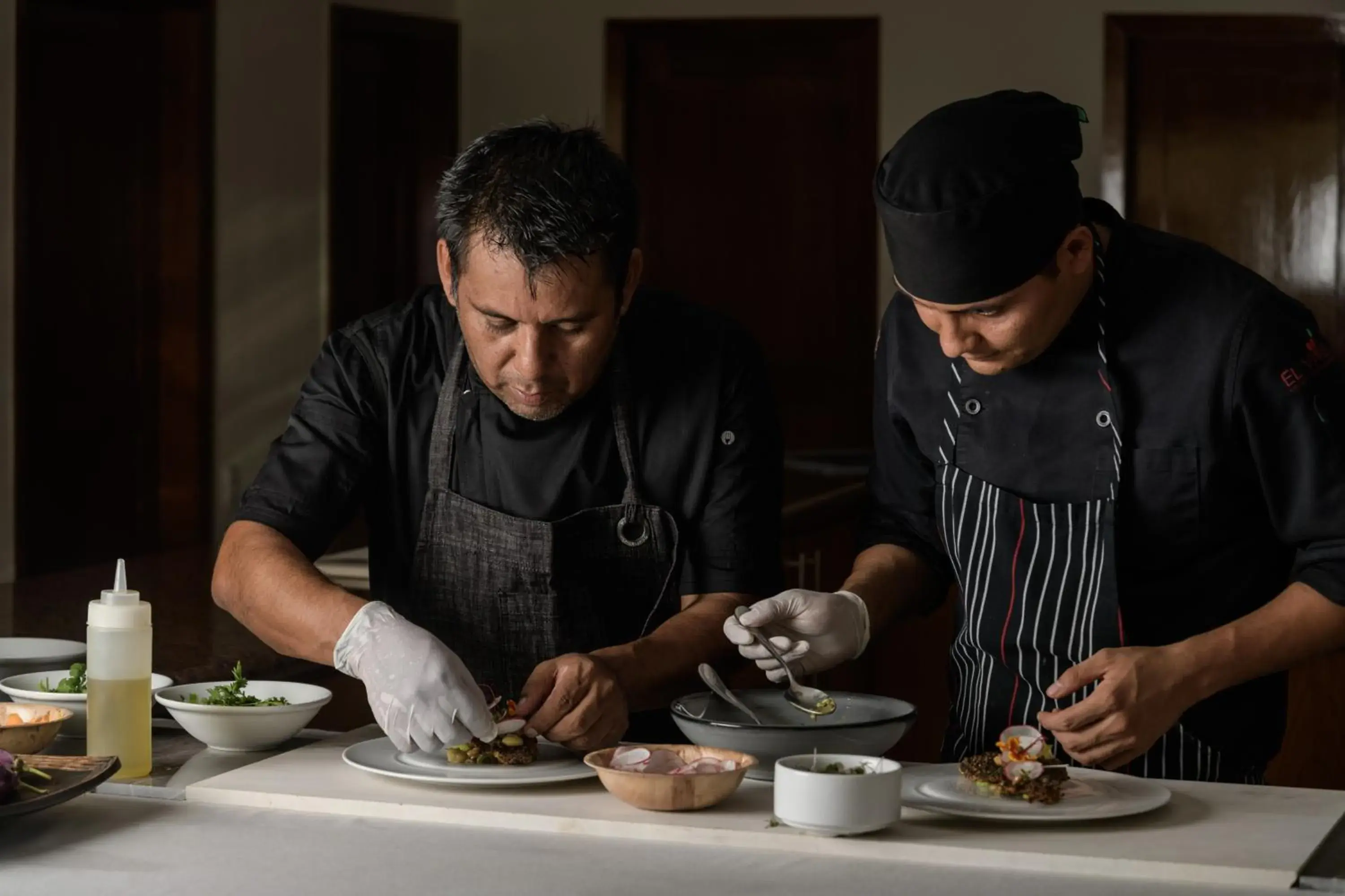 Restaurant/places to eat in Grand Miramar All Luxury Suites & Residences Restaurant/places to eat in Grand Miramar All Luxury Suites & Residences