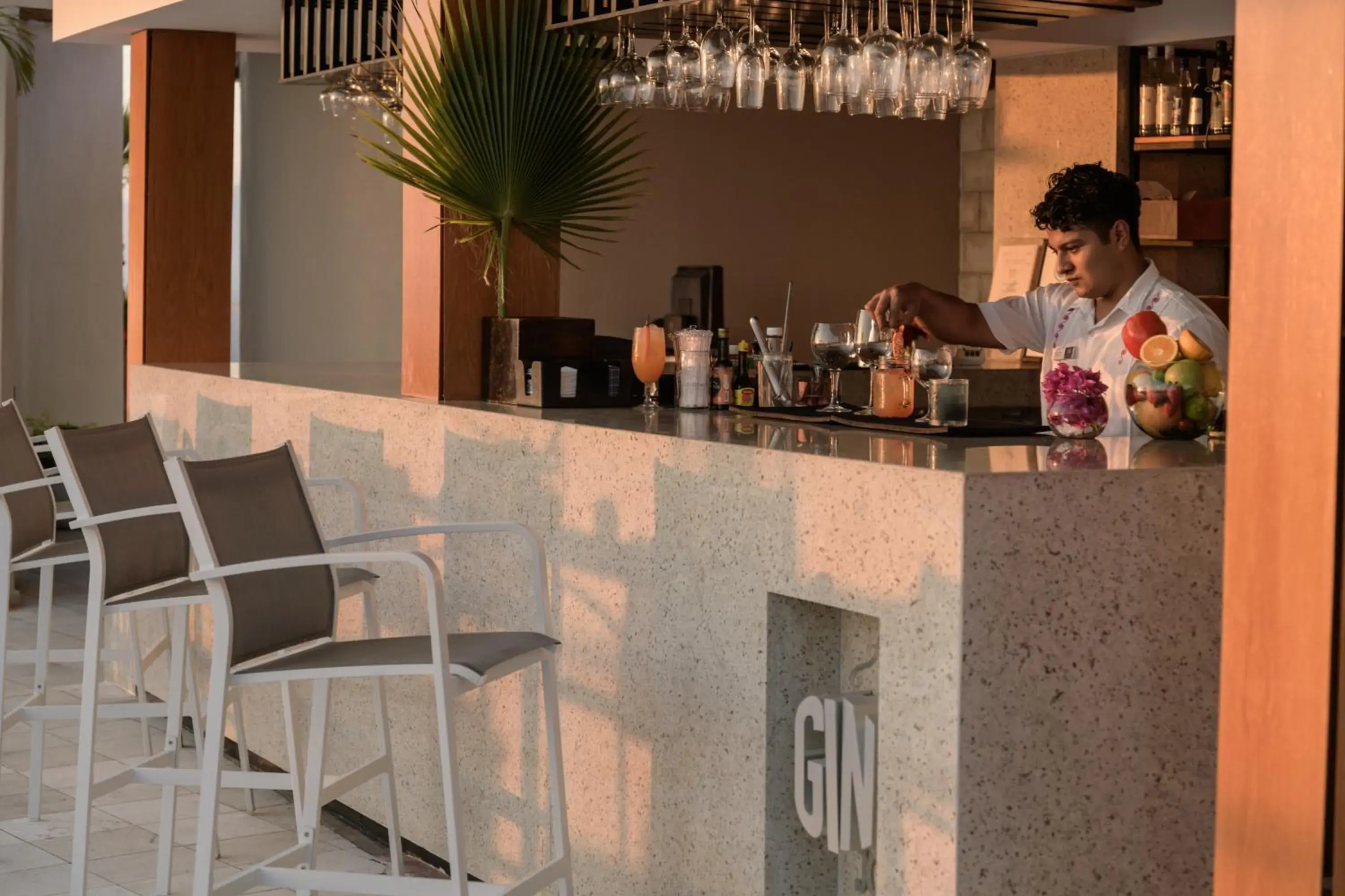 Lounge or bar in Grand Miramar All Luxury Suites & Residences Lounge or bar in Grand Miramar All Luxury Suites & Residences