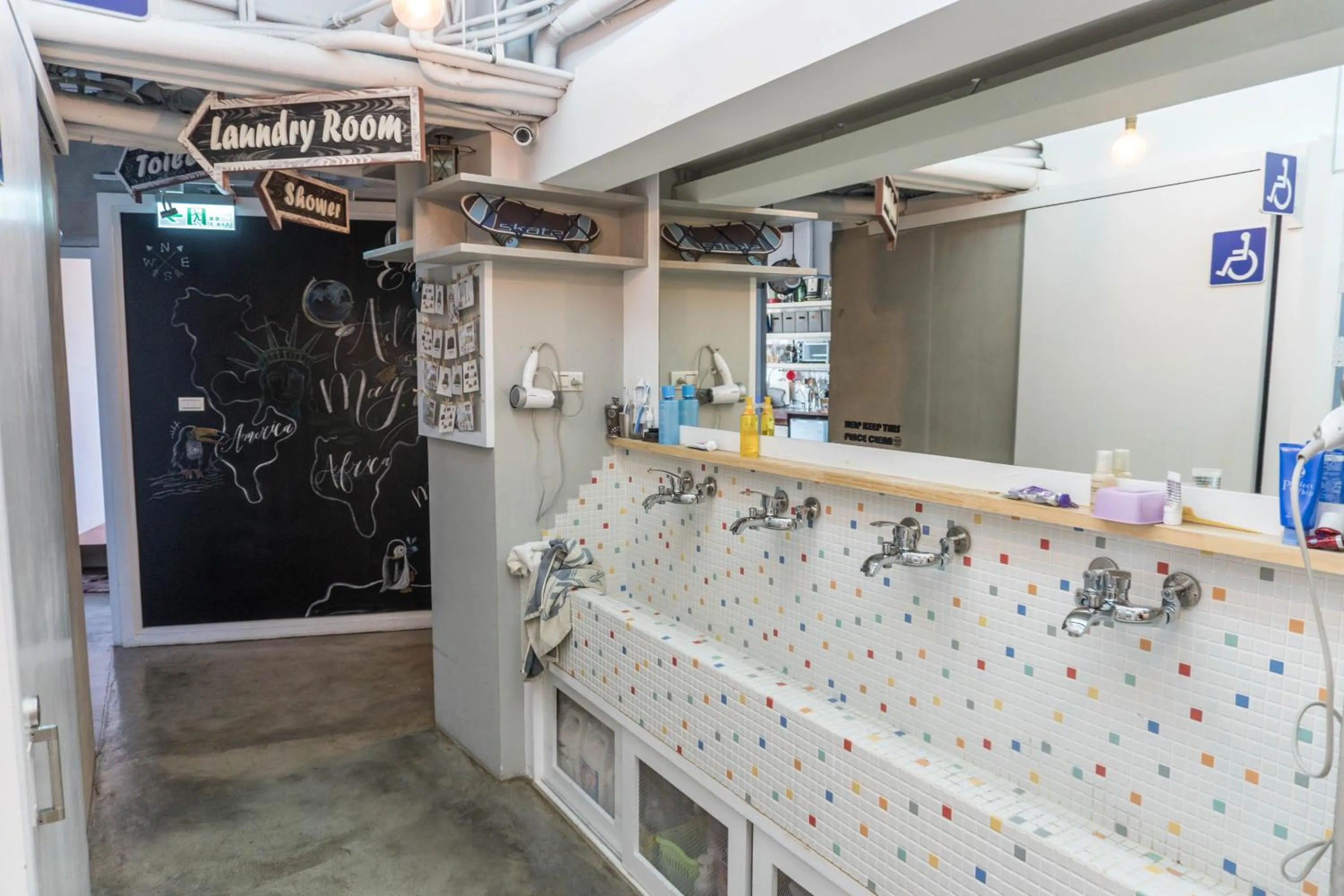 May Rooms Taipei Main Station