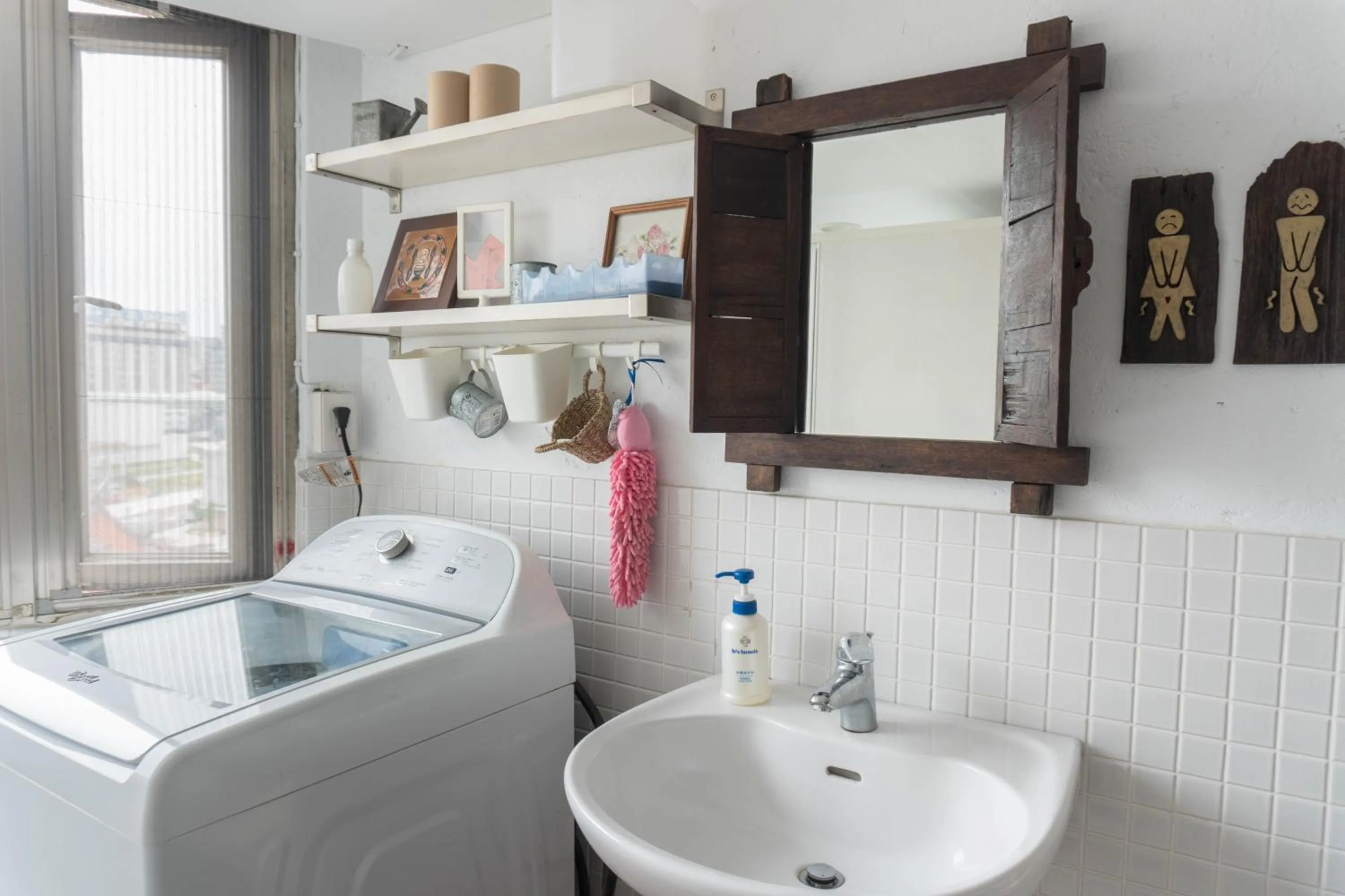 May Rooms Taipei Main Station