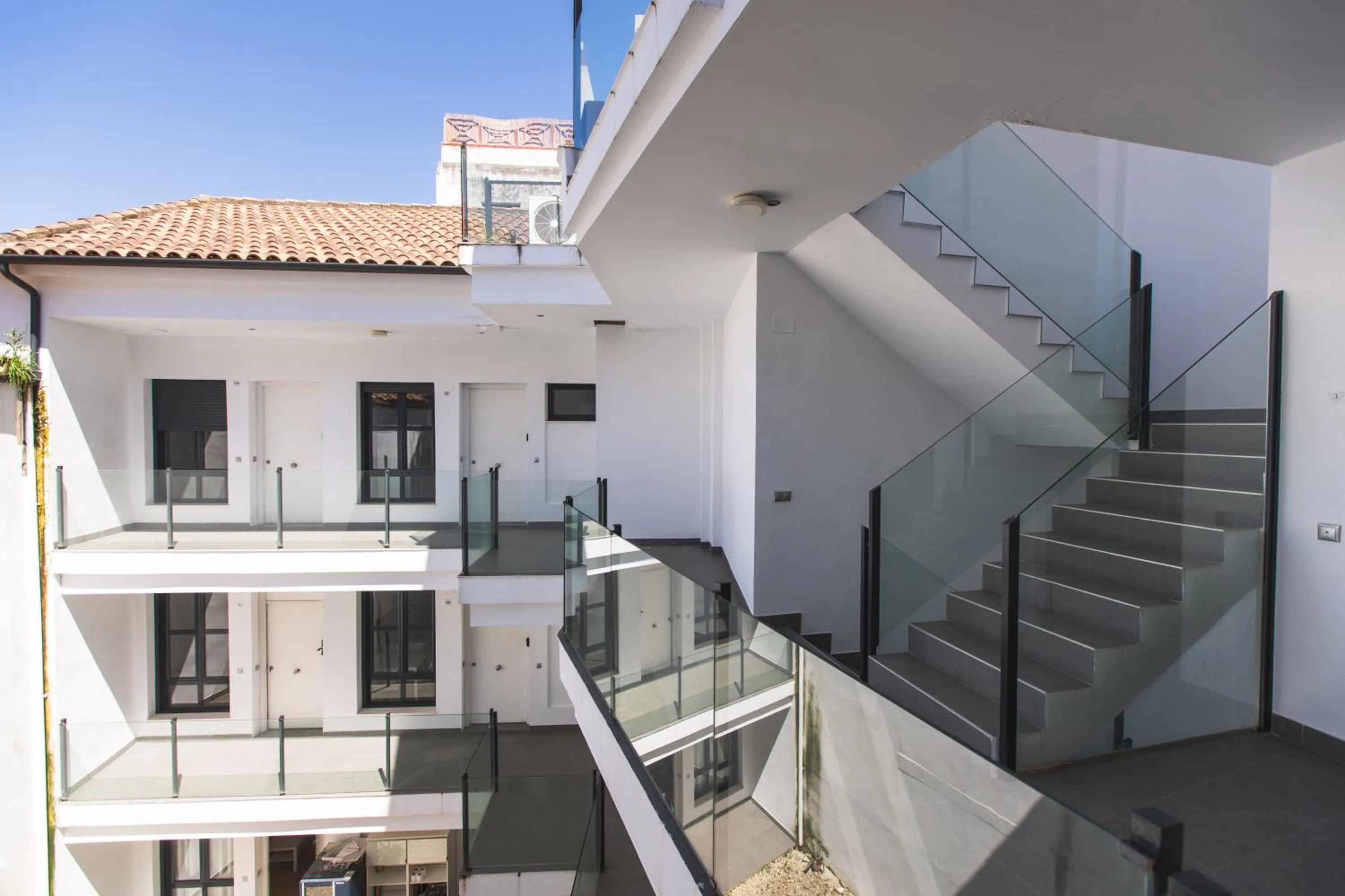 Property building in Apartamentos Centro Cordoba by MiRa