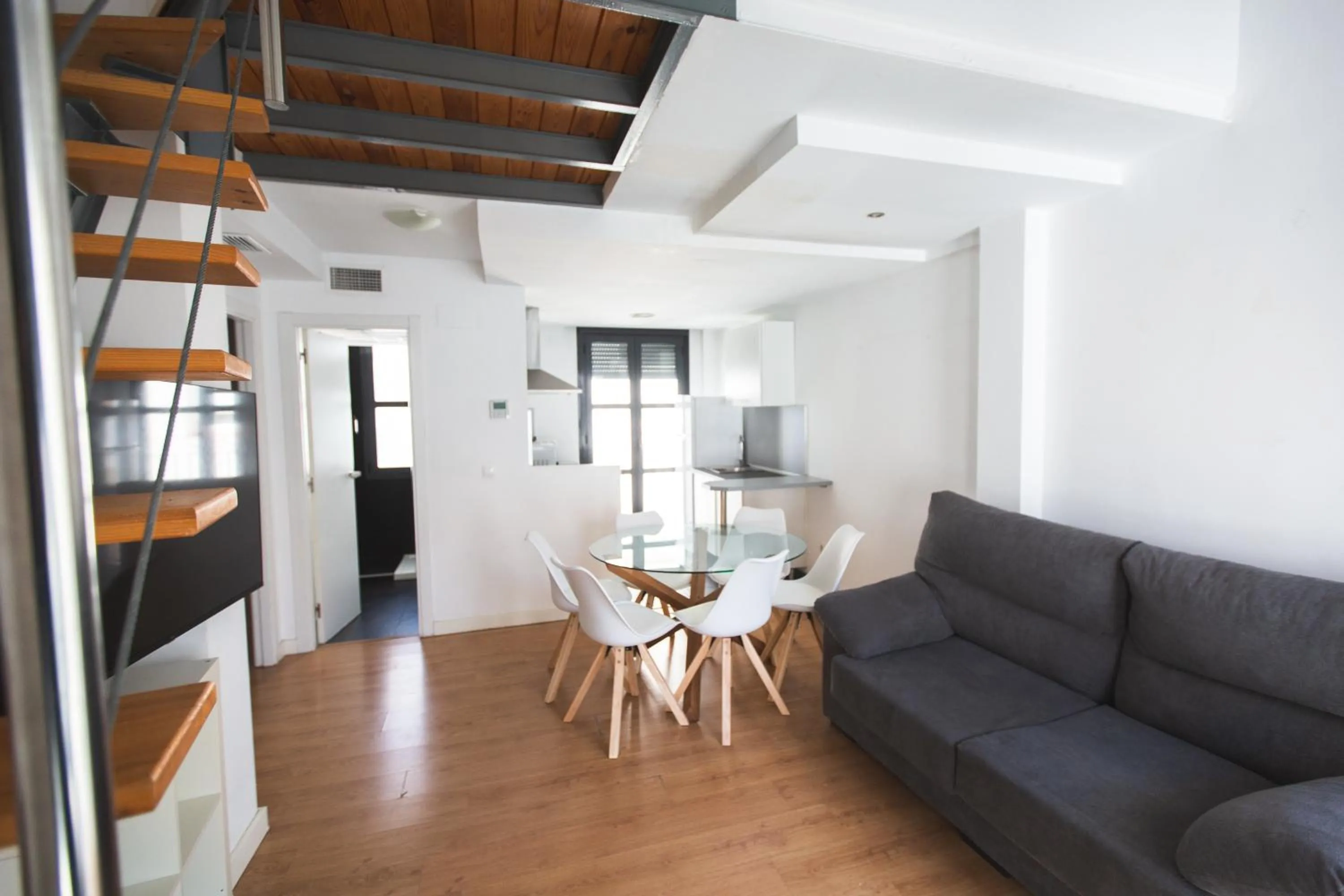 Apartamentos Centro Cordoba by MiRa