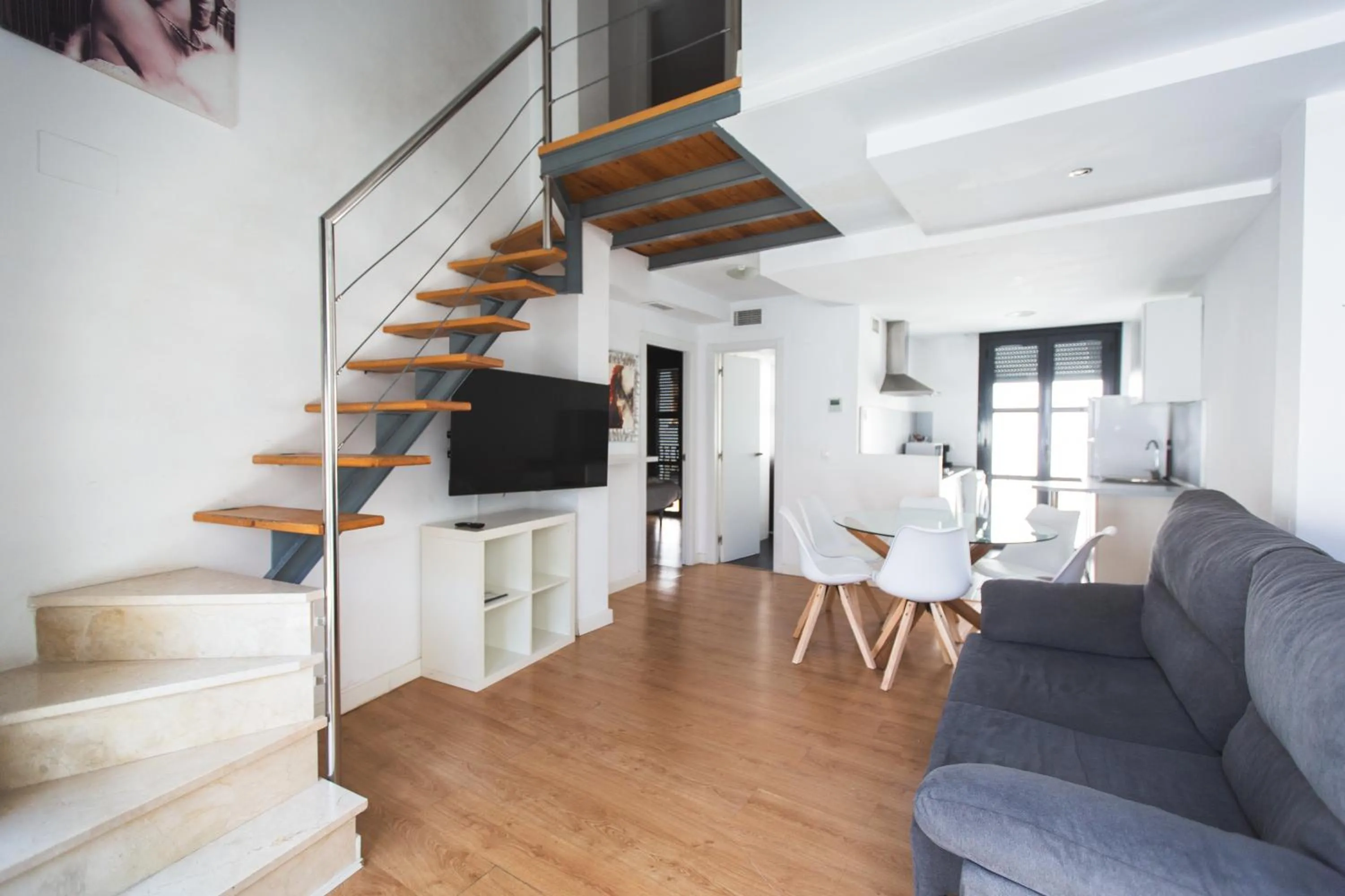 Apartamentos Centro Cordoba by MiRa