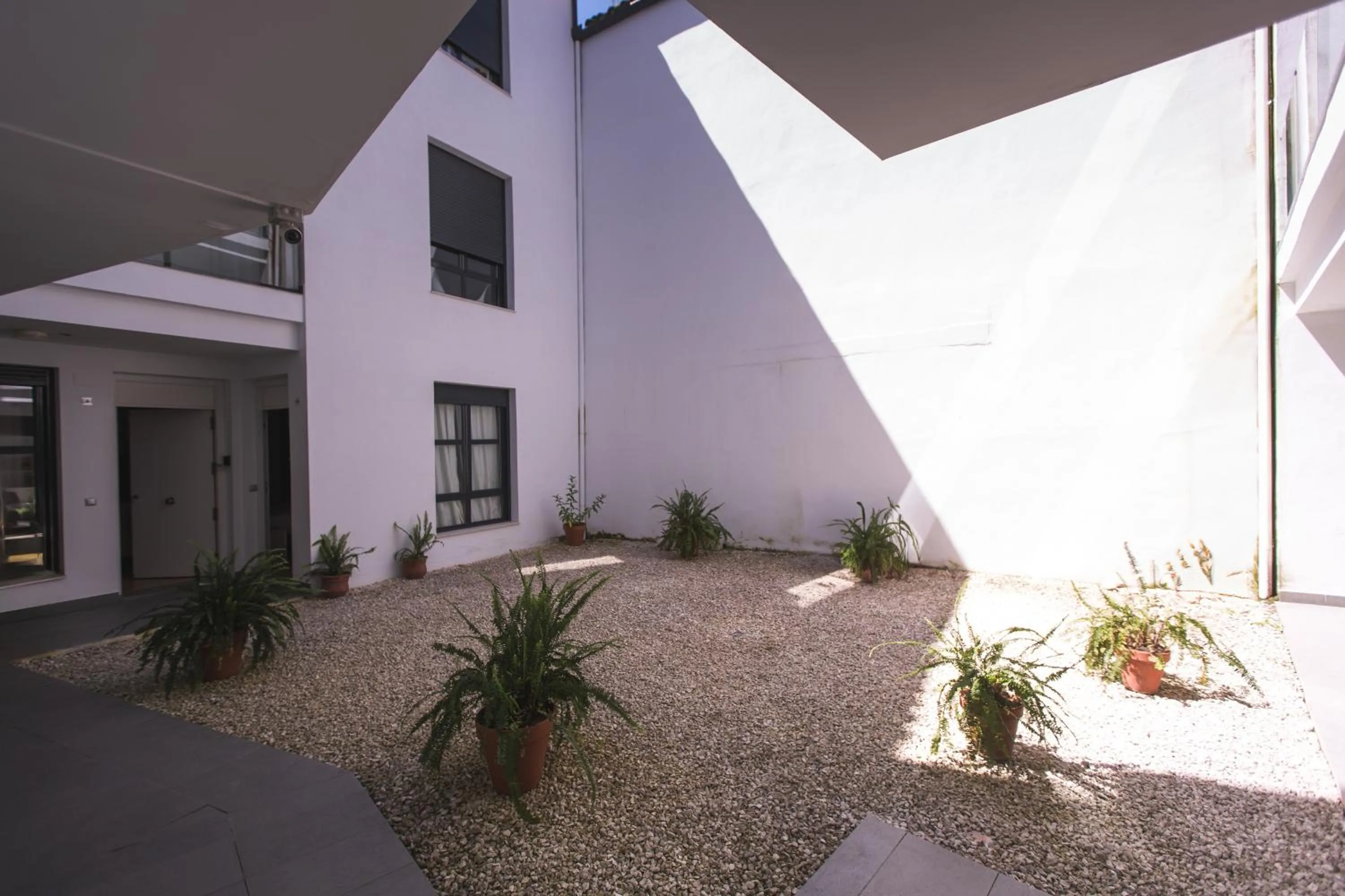 Property building in Apartamentos Centro Cordoba by MiRa