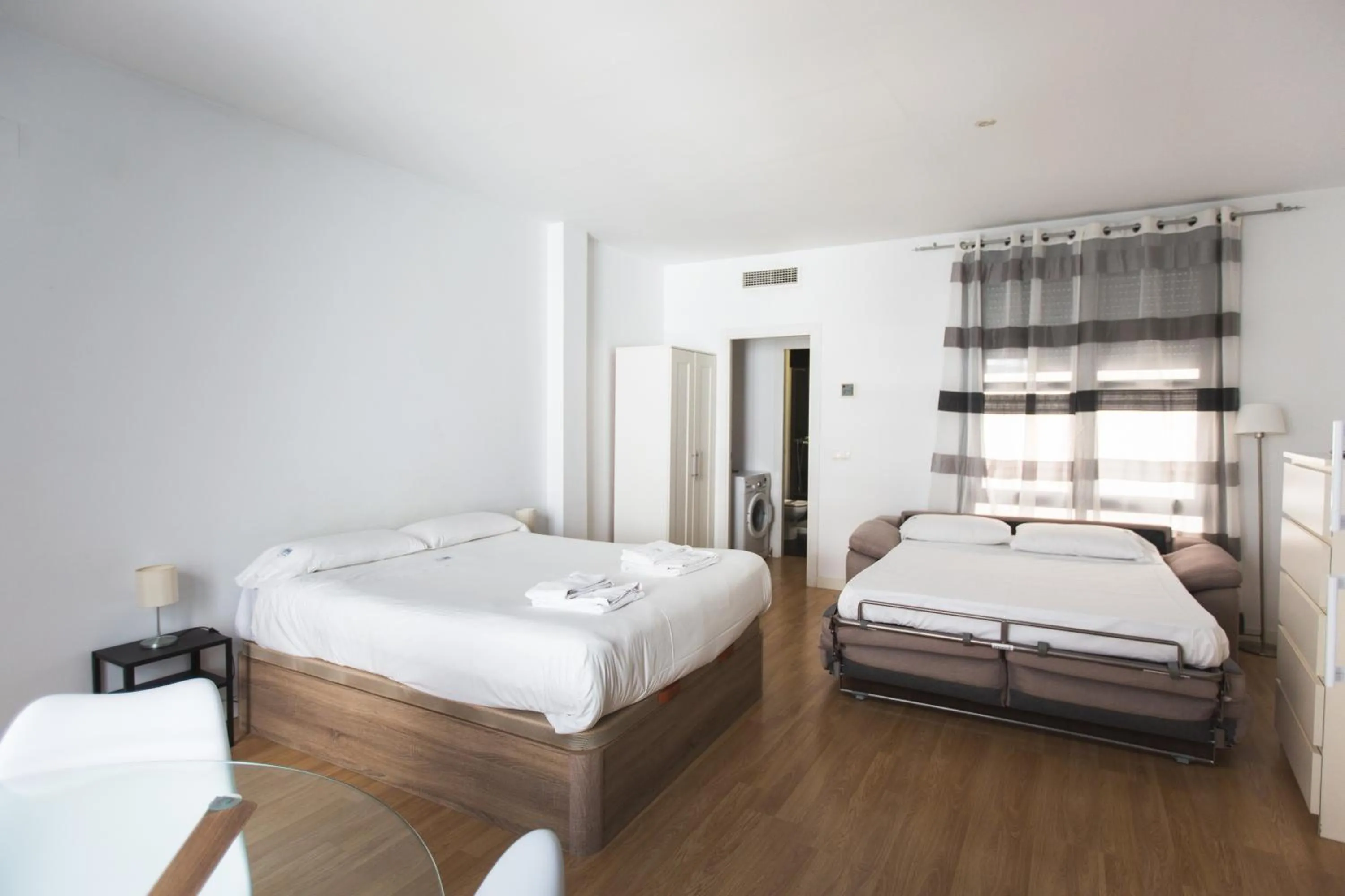Bed in Apartamentos Centro Cordoba by MiRa