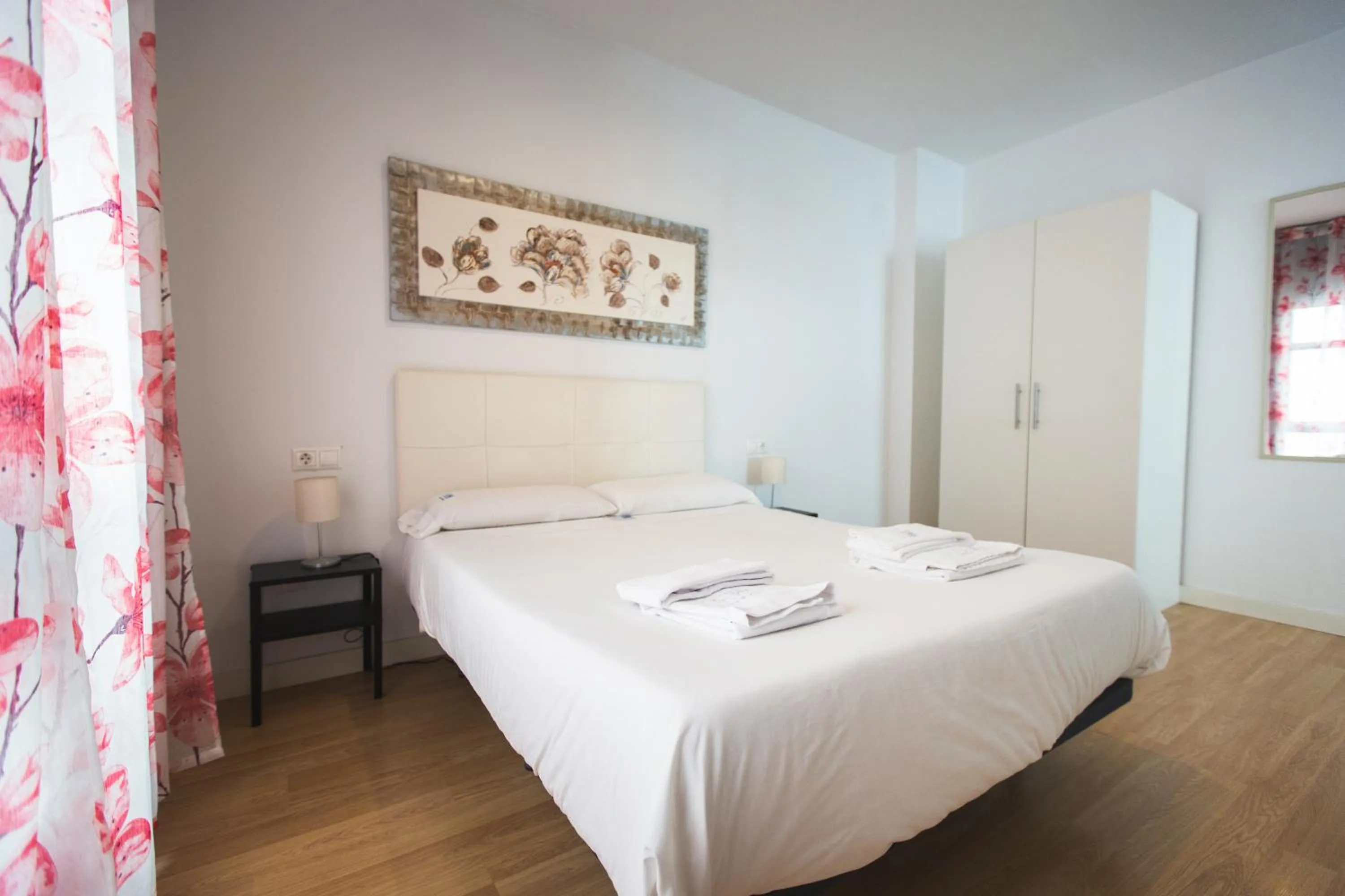 Bed in Apartamentos Centro Cordoba by MiRa
