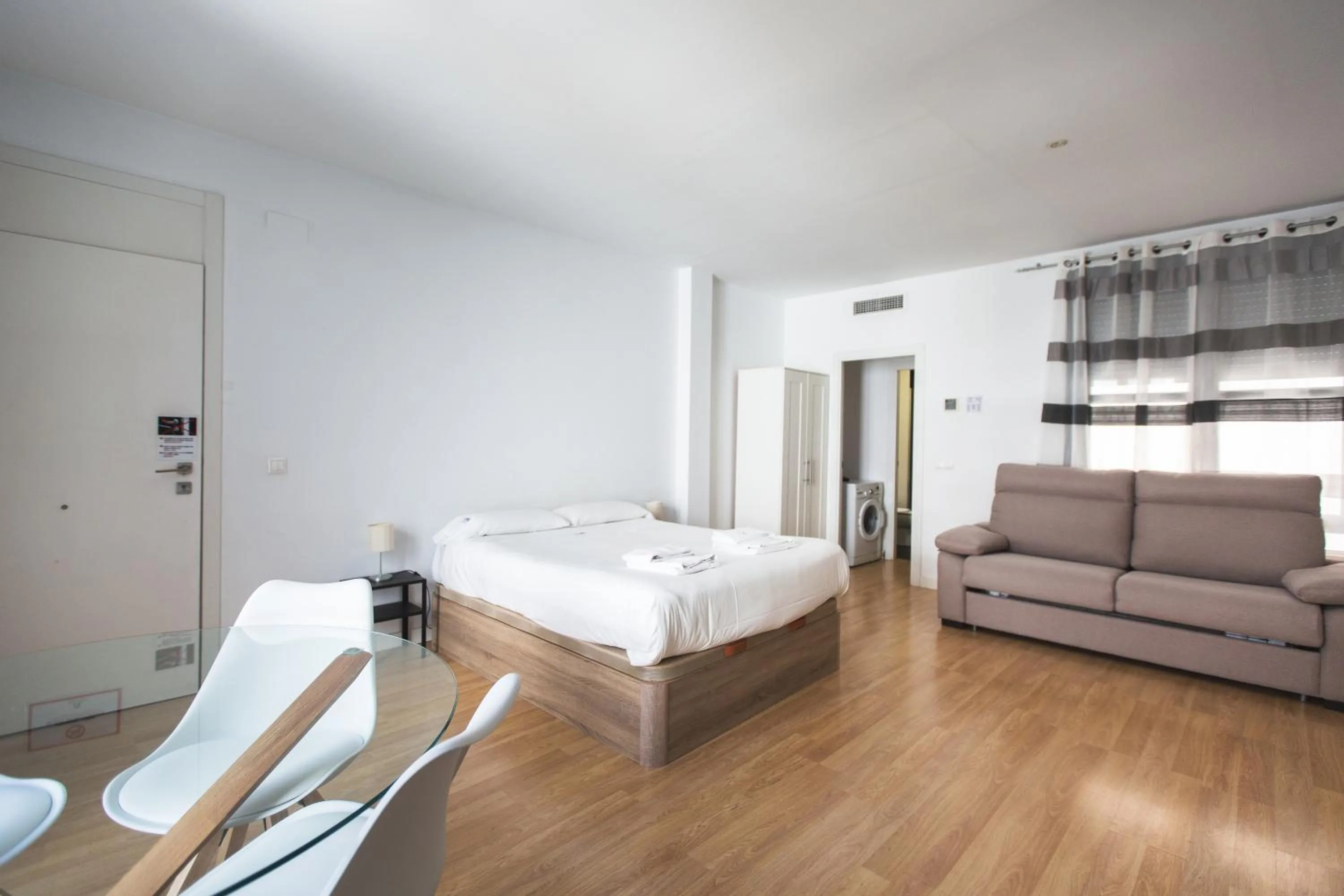 Bed in Apartamentos Centro Cordoba by MiRa