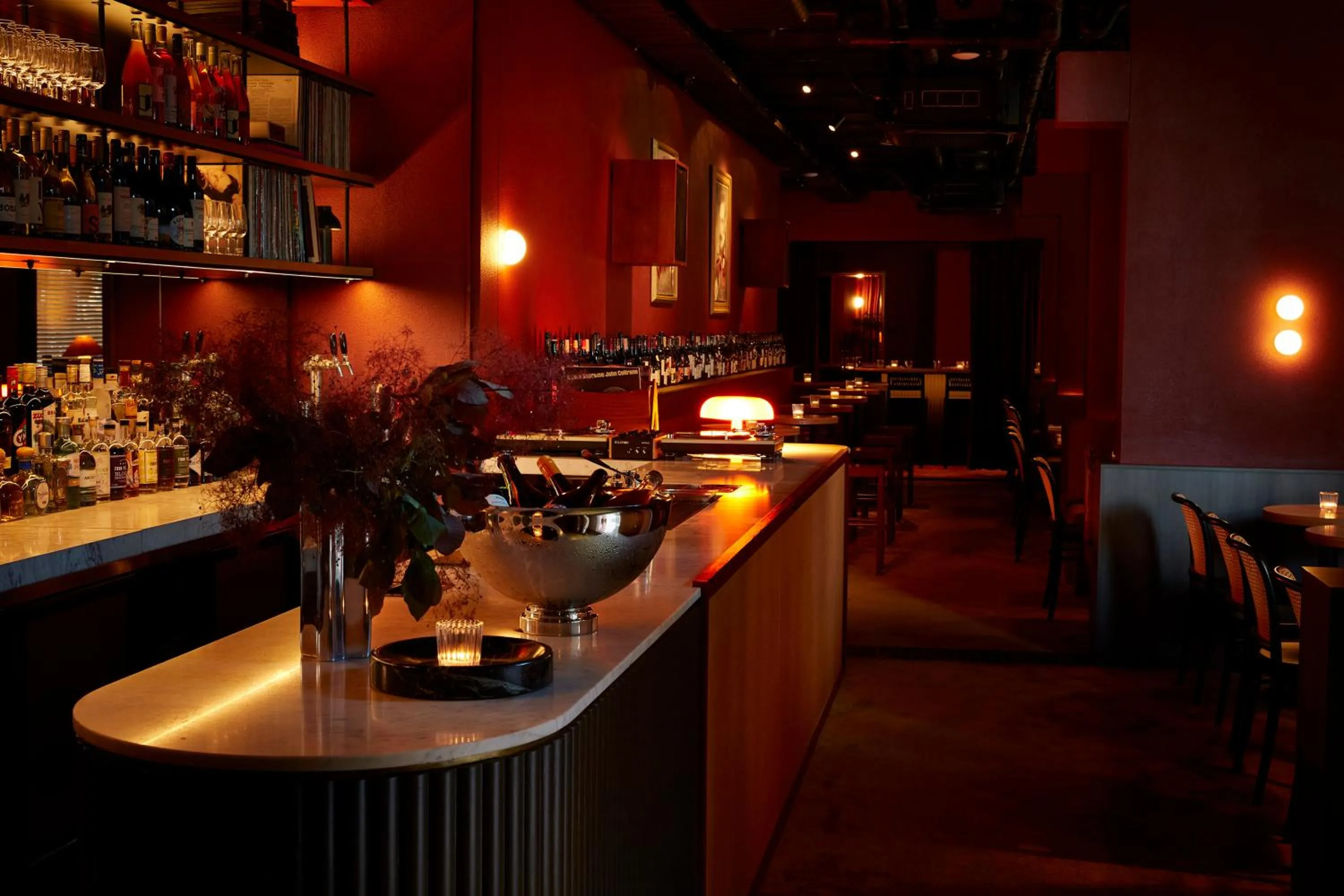 Restaurant/places to eat in Oxford House