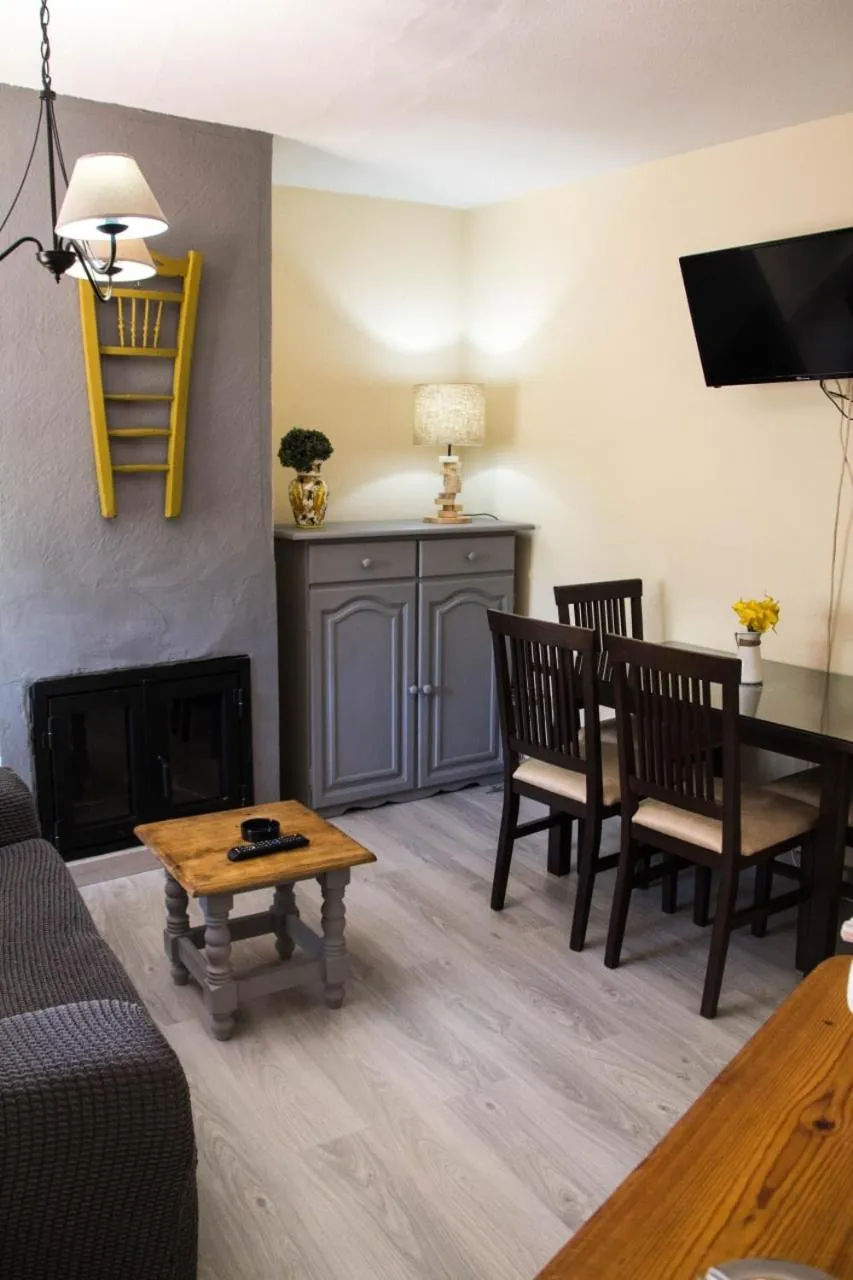Living room in Apartamentos Vista Veleta