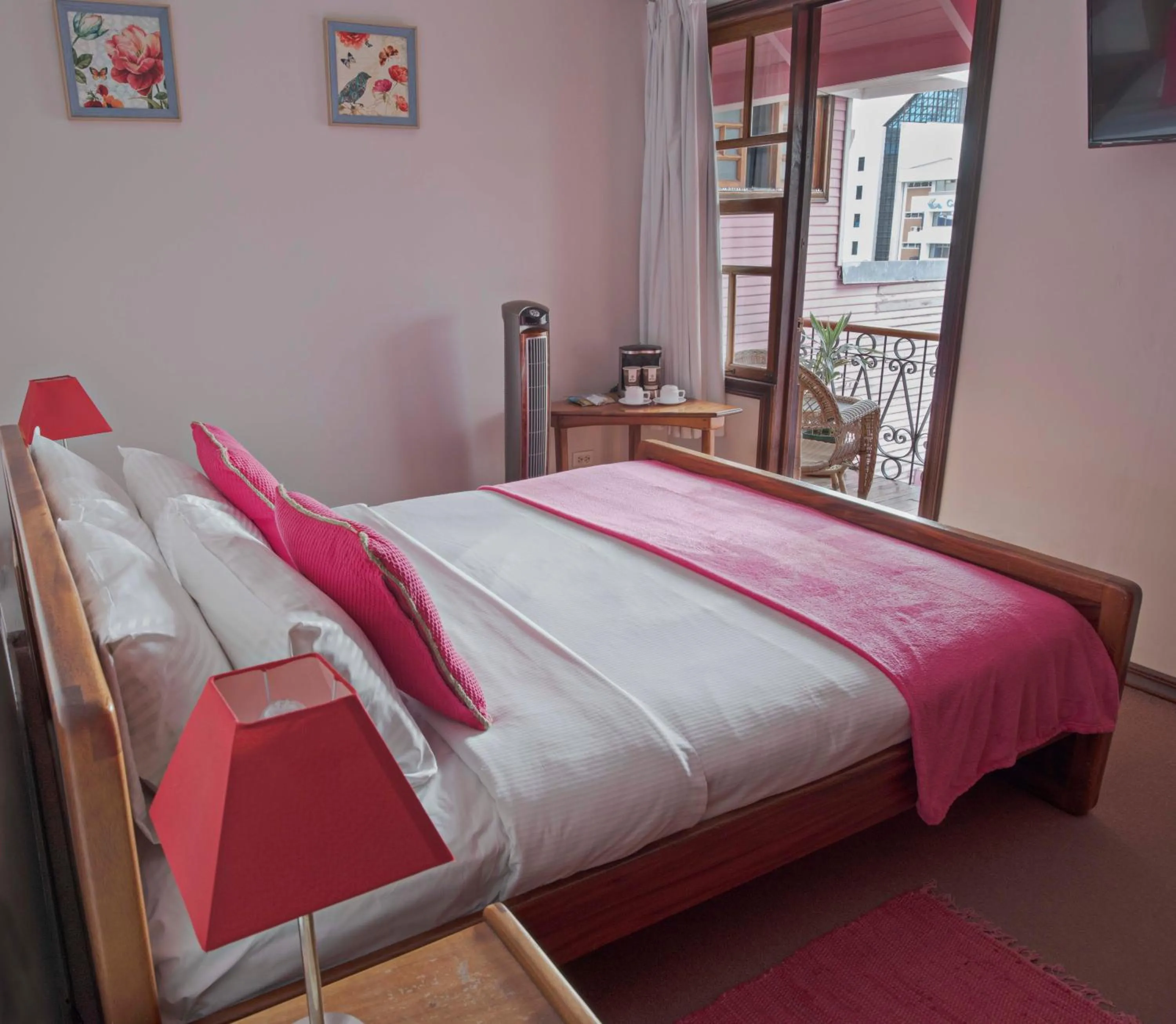 Bedroom, Bed in Fleur de Lys