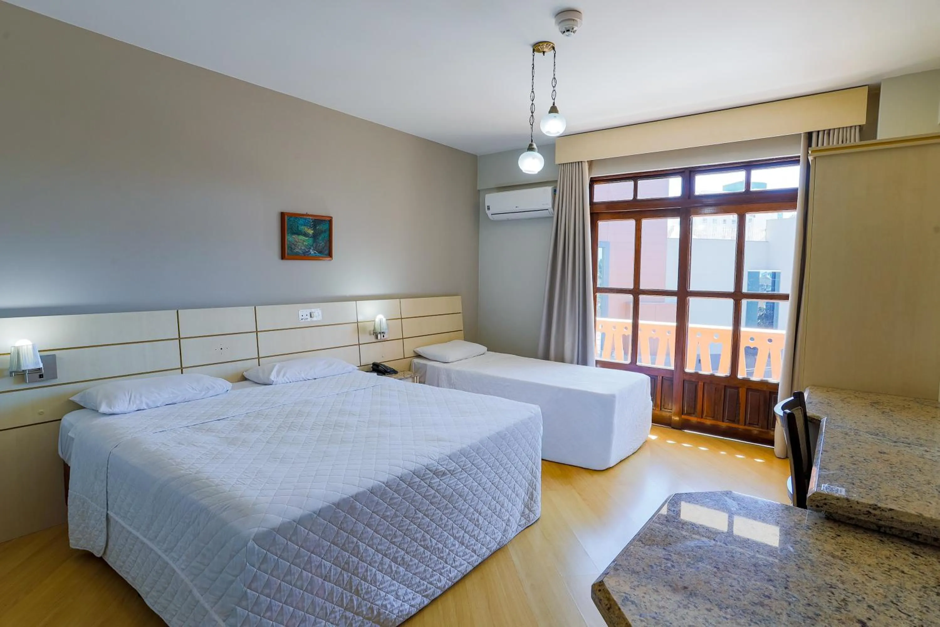 Bed in Alven Hotel by Slaviero Hotéis