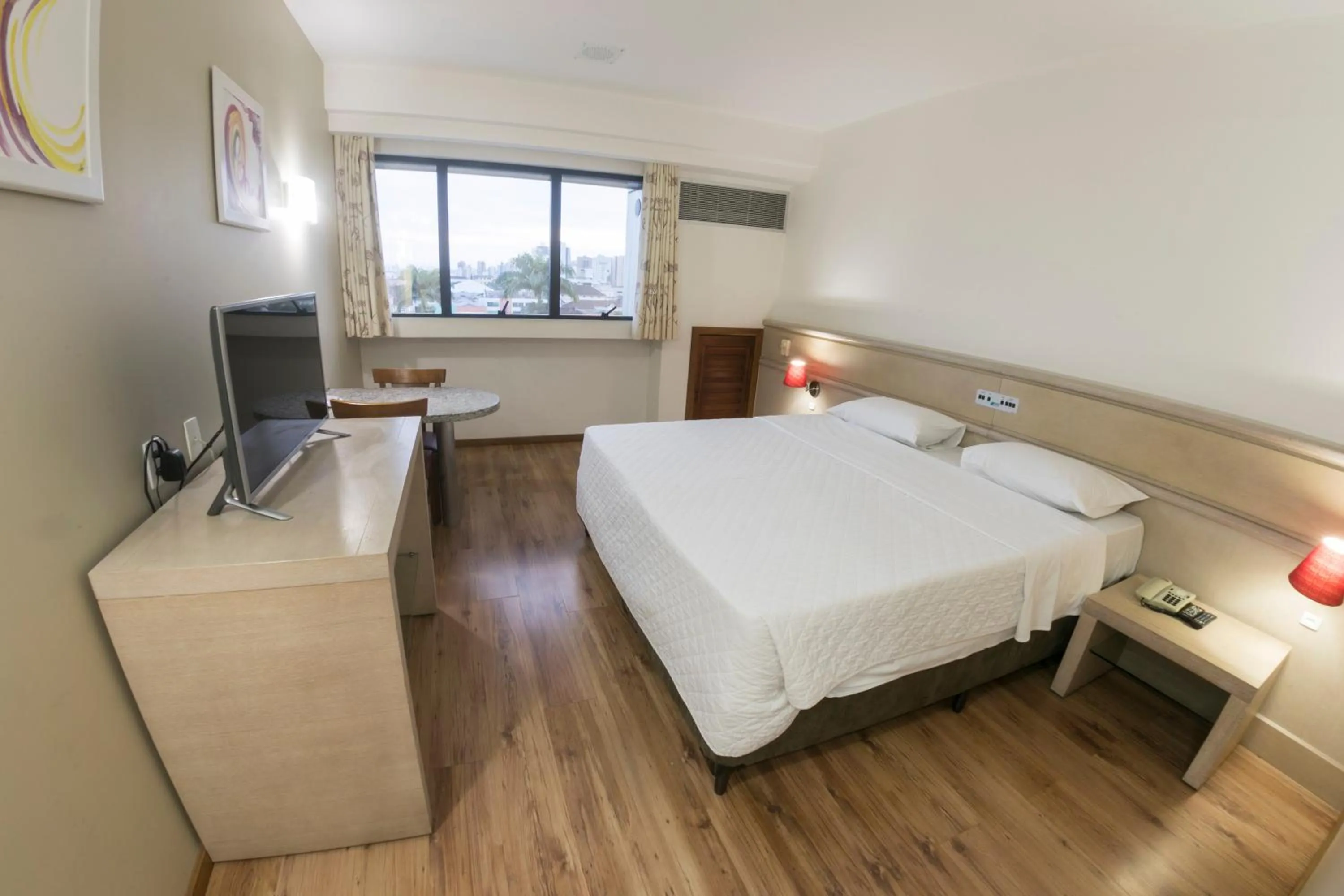 TV and multimedia, Bed in Alven Hotel by Slaviero Hotéis