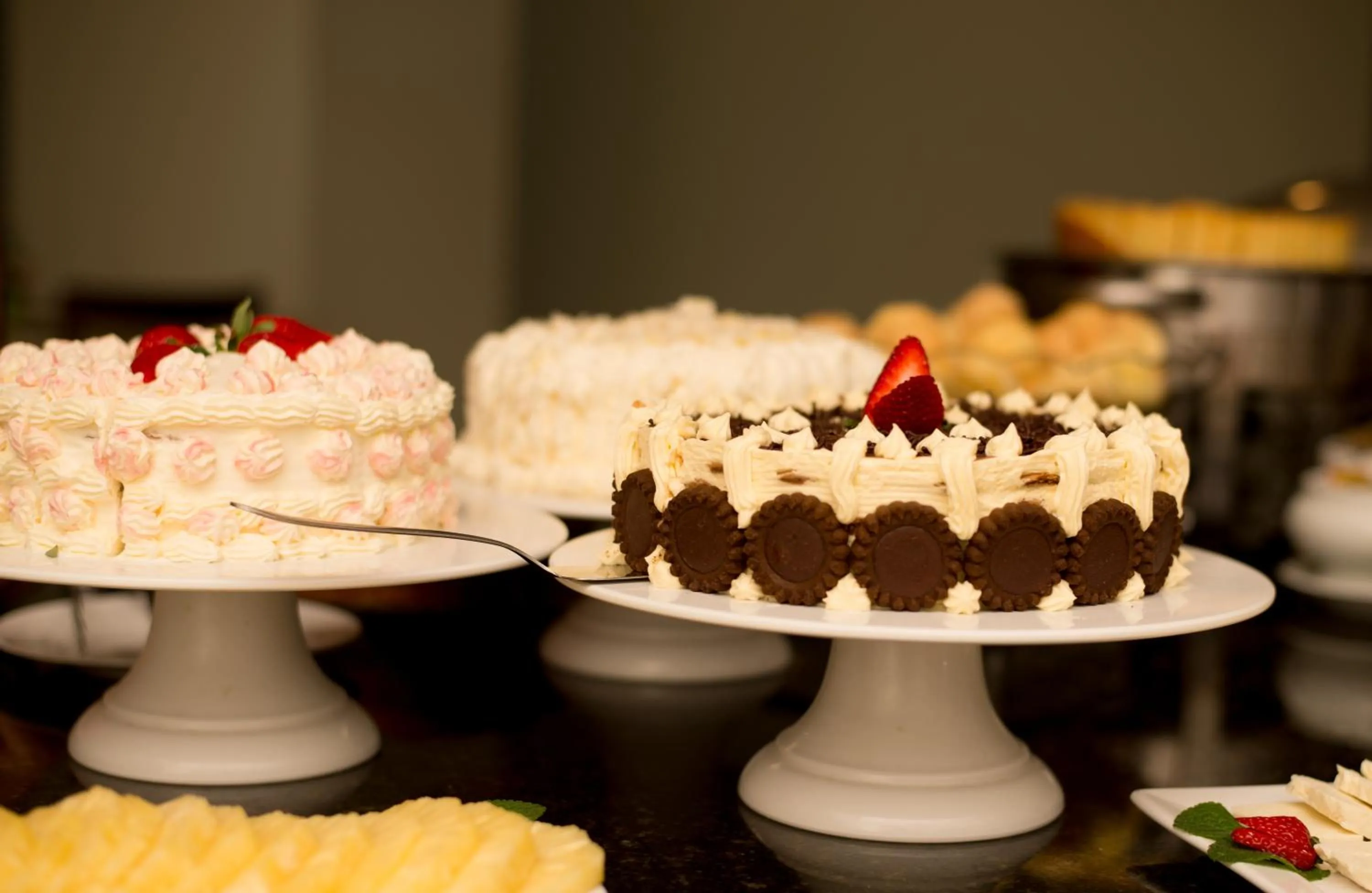 Food and drinks in Alven Hotel by Slaviero Hotéis