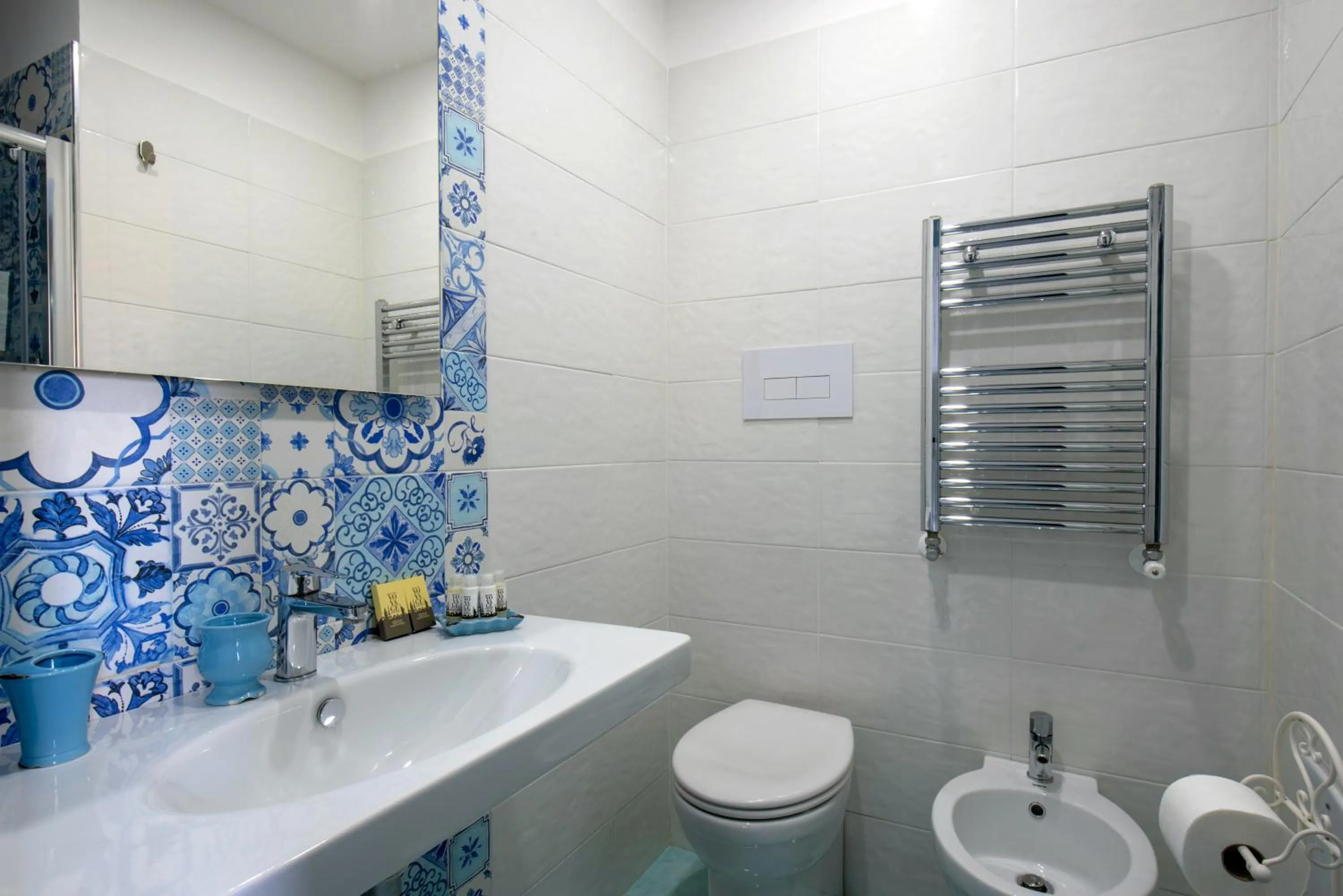 Bathroom in Regina Elena