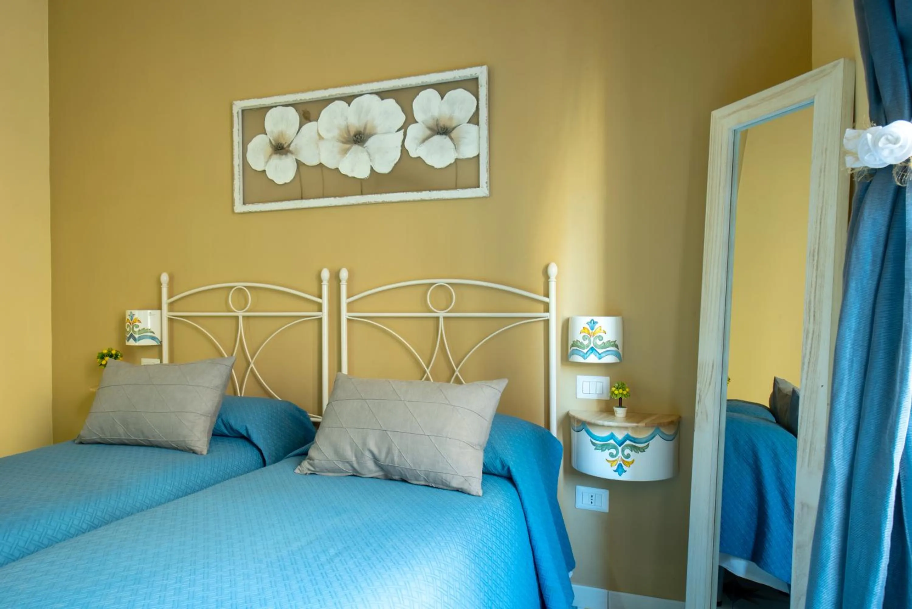 Bedroom, Bed in Regina Elena