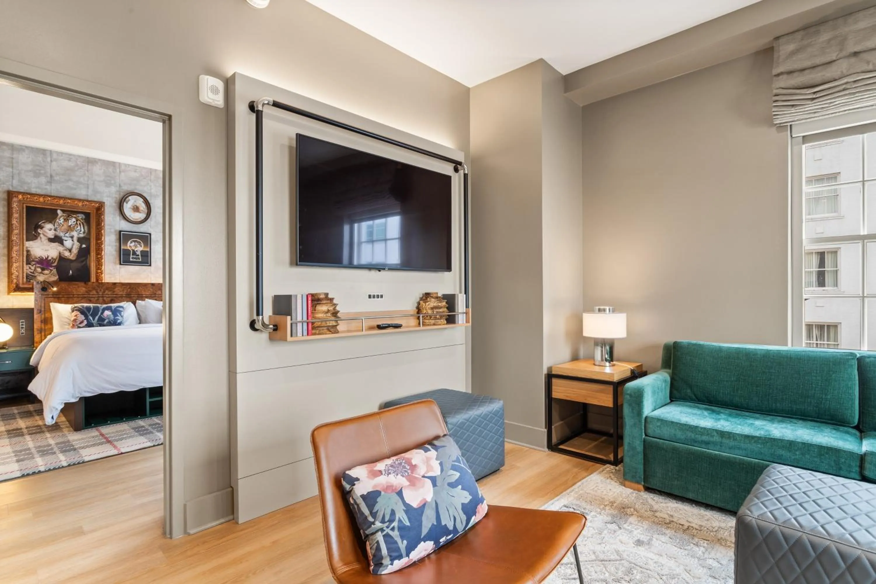 Photo of the whole room, Bed in Hotel Indigo Baton Rouge Downtown by IHG