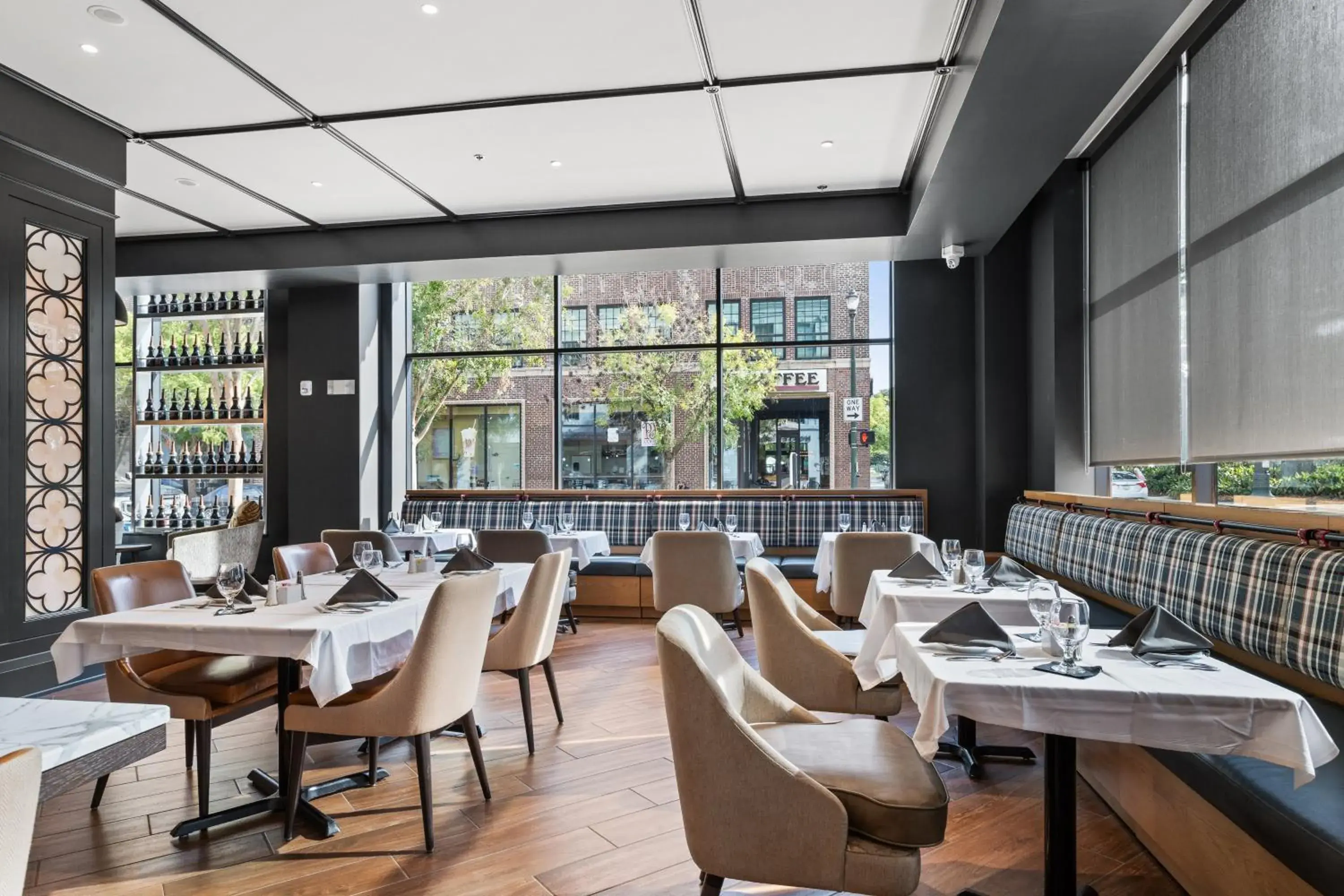 Restaurant/places to eat in Hotel Indigo Baton Rouge Downtown by IHG Restaurant/places to eat in Hotel Indigo Baton Rouge Downtown by IHG